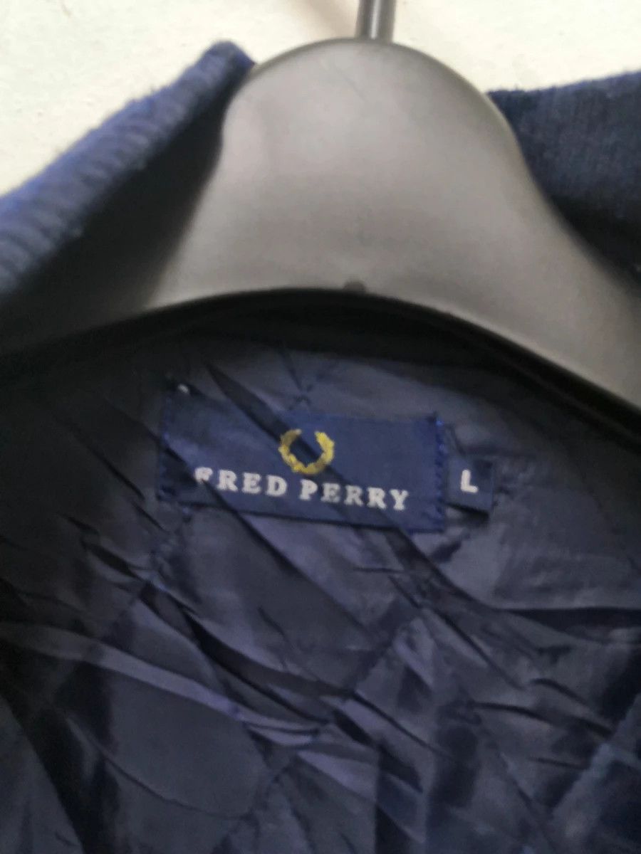 Fred Perry Vtg Fred Perry Curduroy Blue Bomber Jacket Size US L / EU 52-54 / 3 - 7 Thumbnail