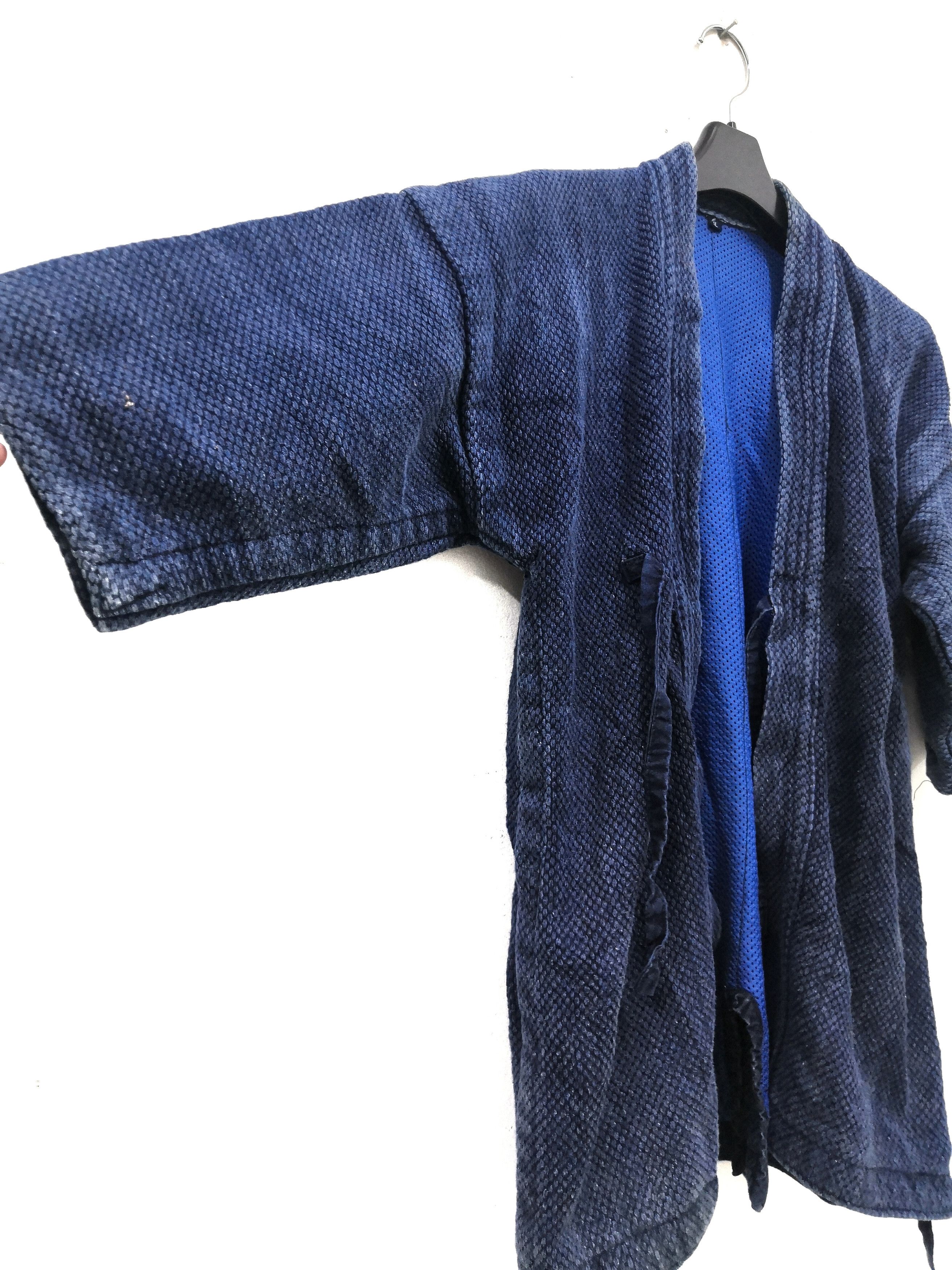 Indigo Vintage Distressed Yamoto Indigo Kendo Hanten Jacket Champ Size US S / EU 44-46 / 1 - 6 Thumbnail