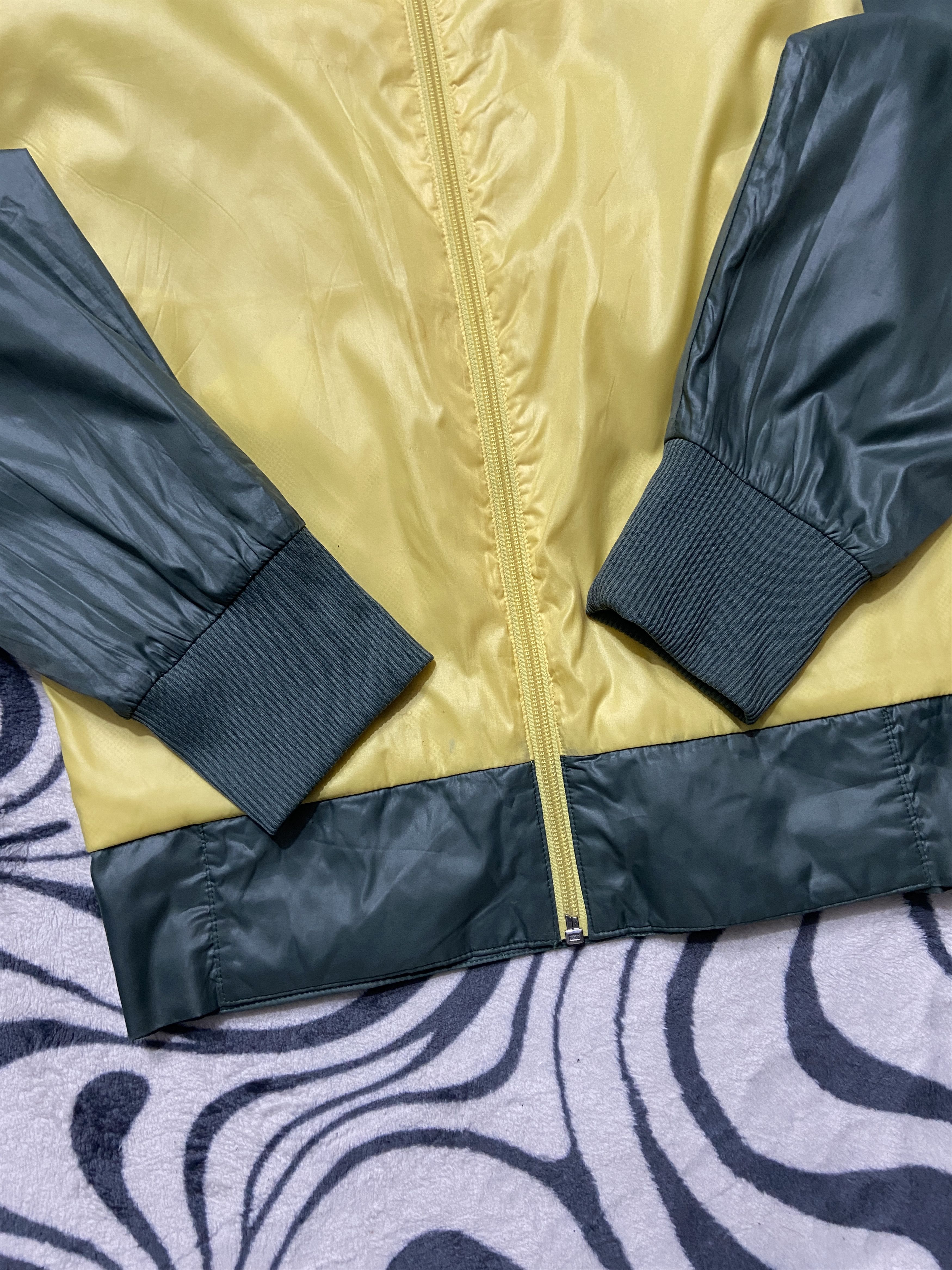 Adidas Adidas Vintage Mens Nylon Track Top Jacket Size US L / EU 52-54 / 3 - 3 Thumbnail