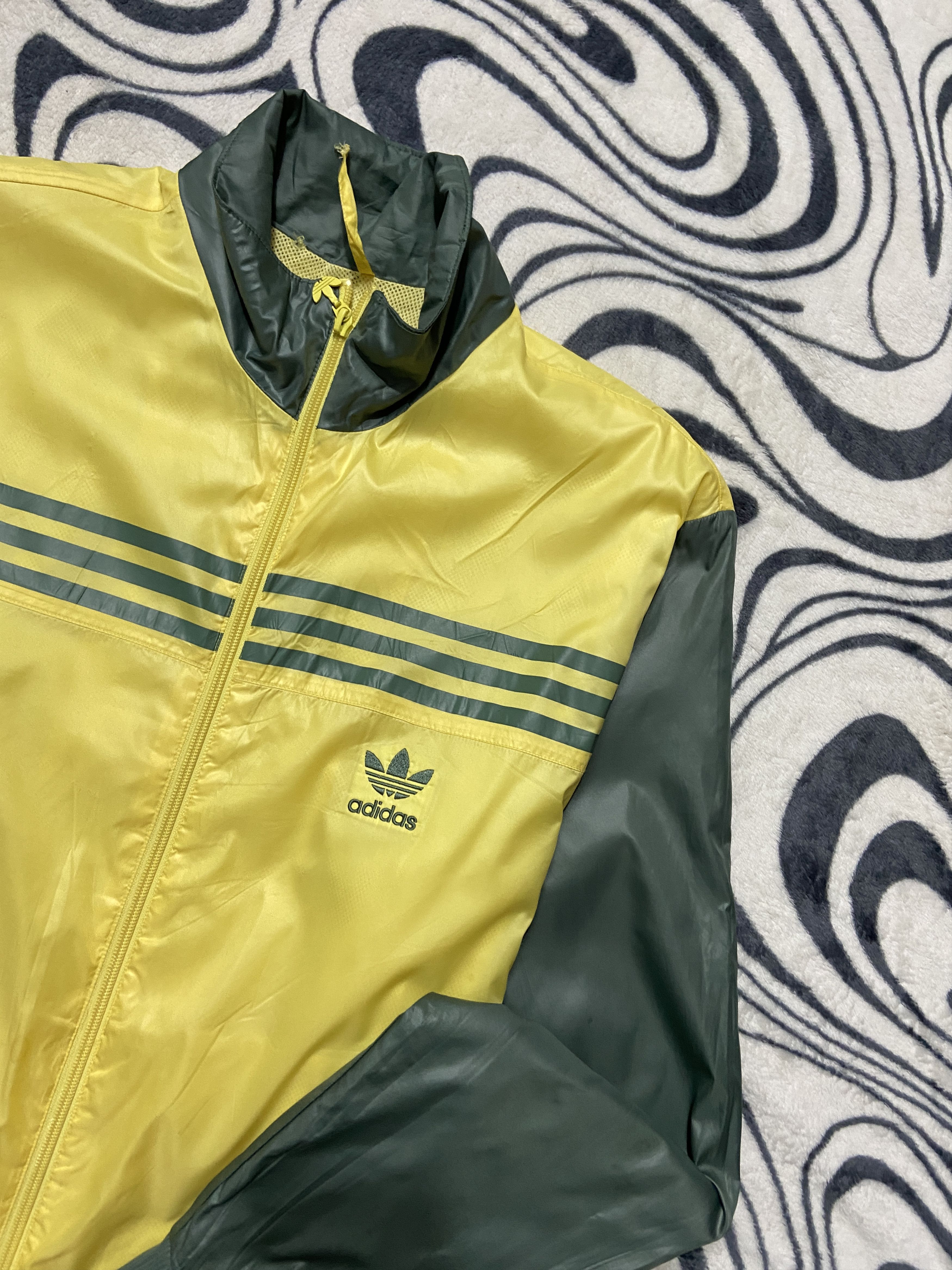 Adidas Adidas Vintage Mens Nylon Track Top Jacket Size US L / EU 52-54 / 3 - 2 Thumbnail
