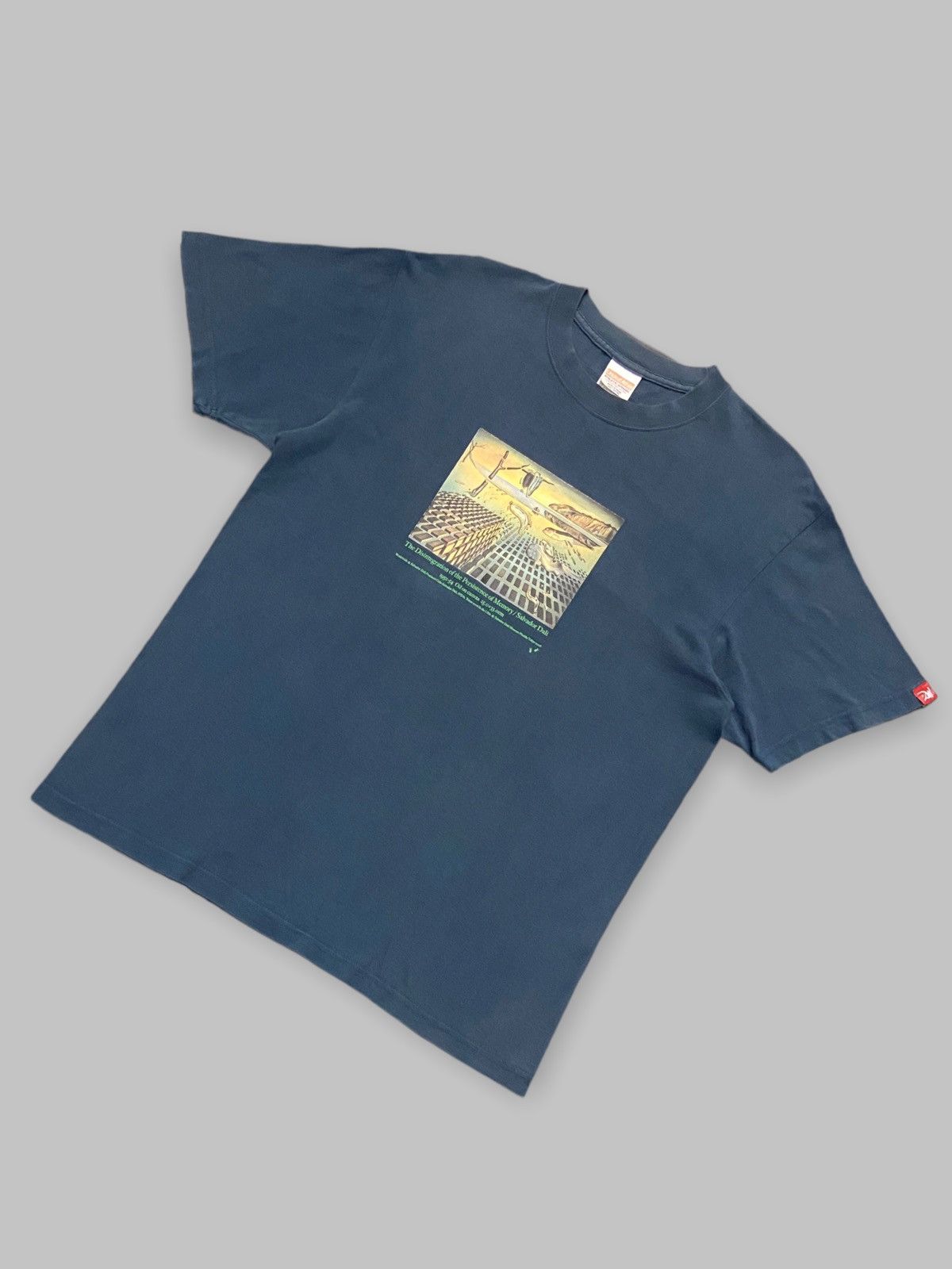 Vintage Vintage SALVADOR DALI The Presistence Of Memory Art Tshirt Size US L / EU 52-54 / 3 - 2 Thumbnail