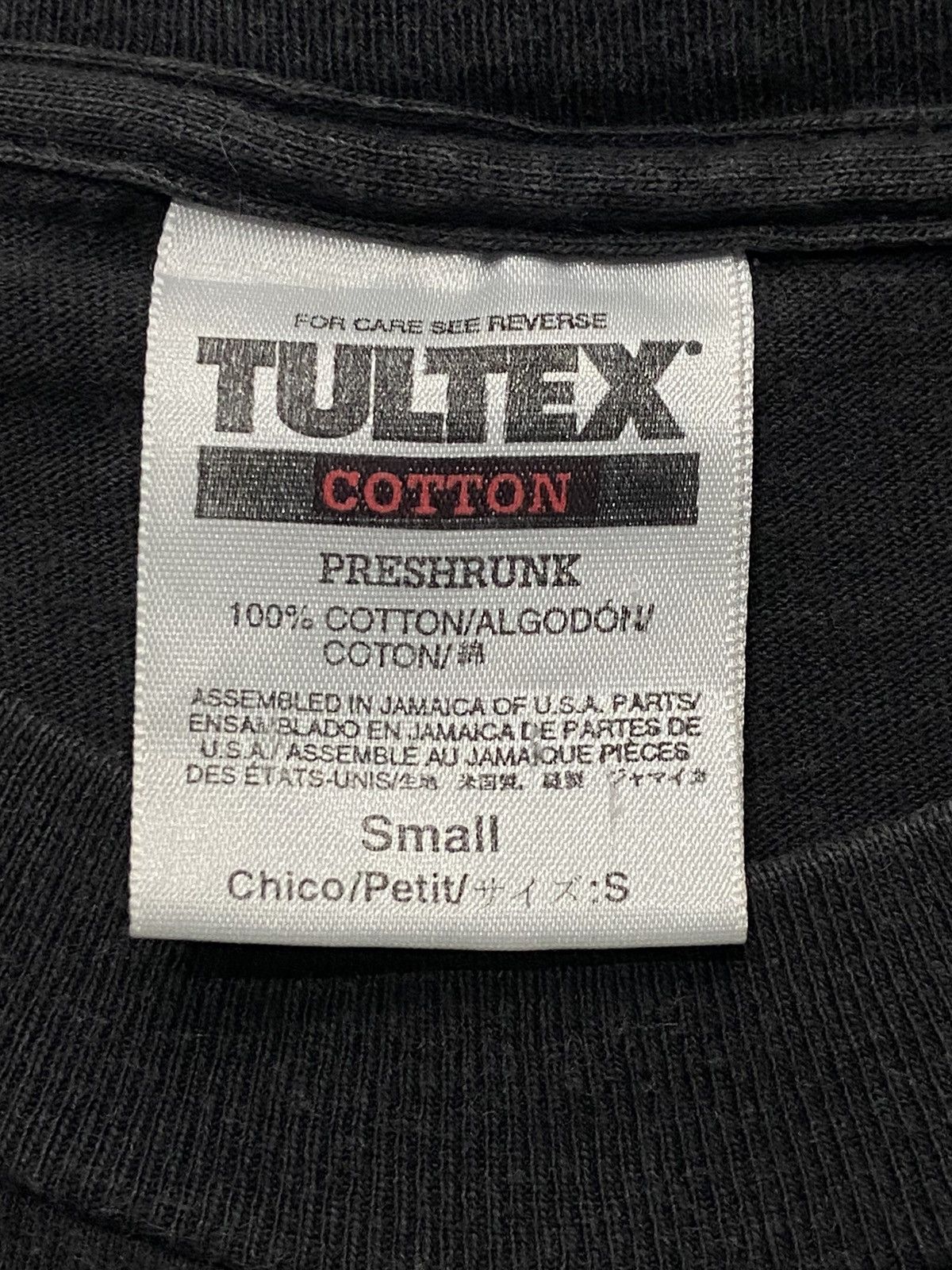Vintage Vintage 90’s Jenny Holzer ‘Truisms’ Art Sun Faded Tshirt Size US S / EU 44-46 / 1 - 7 Thumbnail