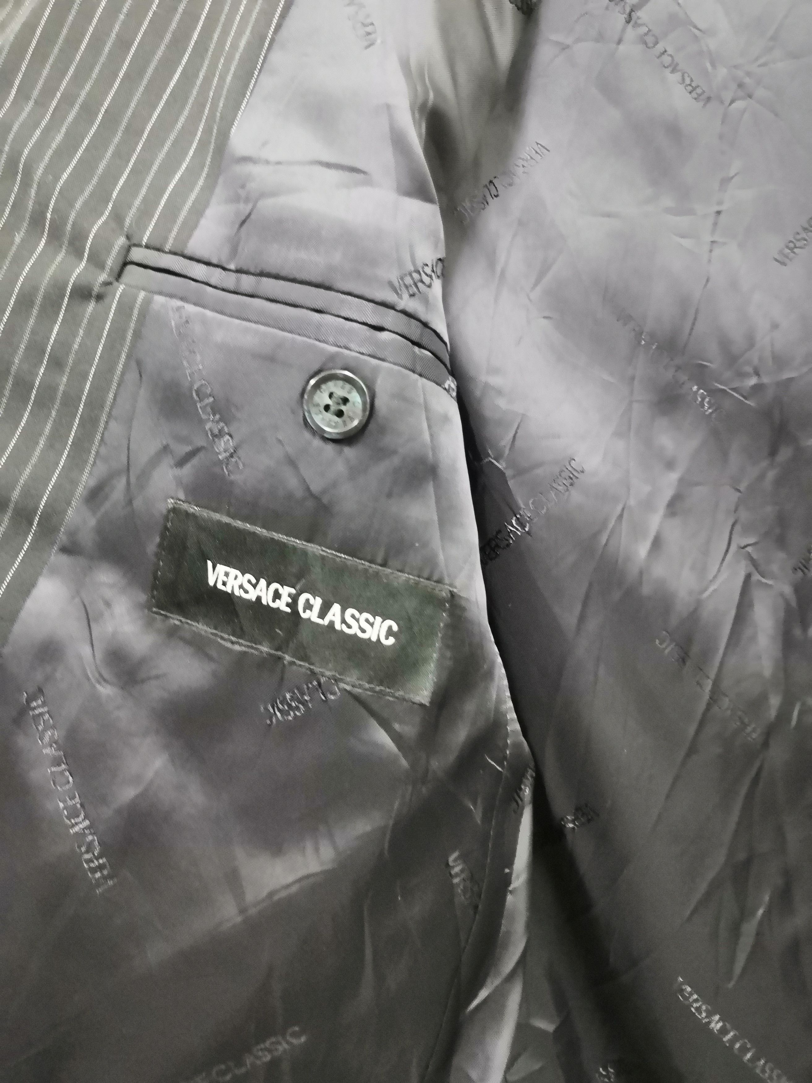Versace Vtg Versace Classic 3 Buttom Blazer Jacket Size US XS / EU 42 / 0 - 7 Thumbnail