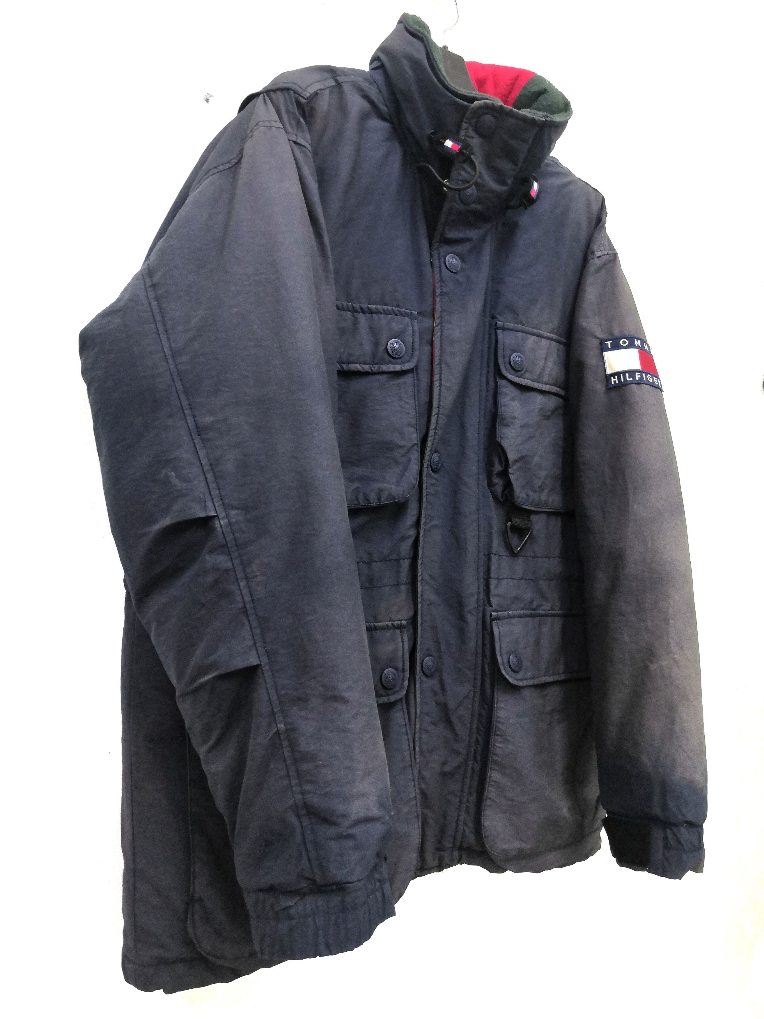 Tommy Hilfiger Vtg Tommy Hilfiger Soft Puffer Distressed Jacket Size US M / EU 48-50 / 2 - 3 Thumbnail