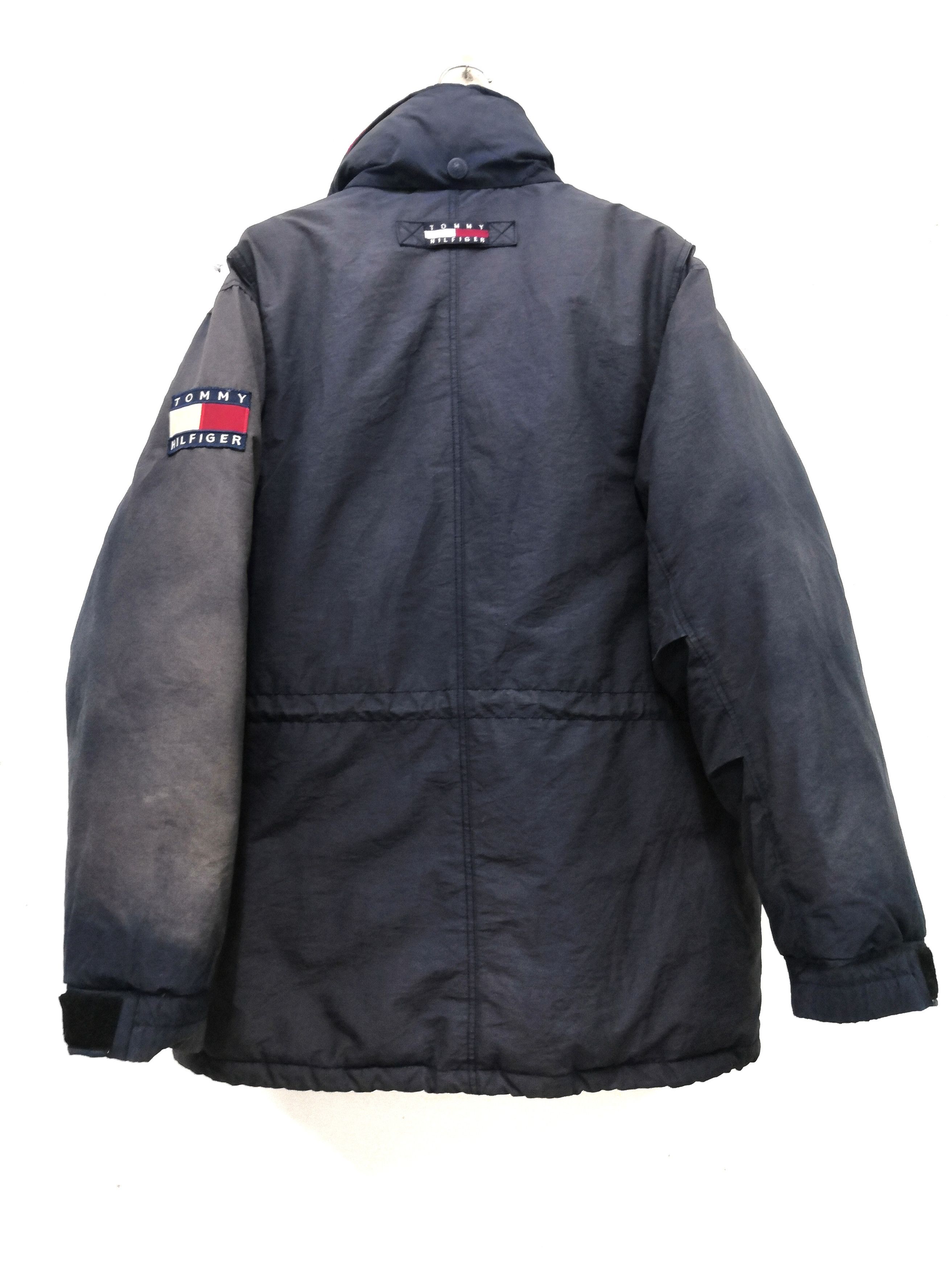 Tommy Hilfiger Vtg Tommy Hilfiger Soft Puffer Distressed Jacket Size US M / EU 48-50 / 2 - 5 Thumbnail