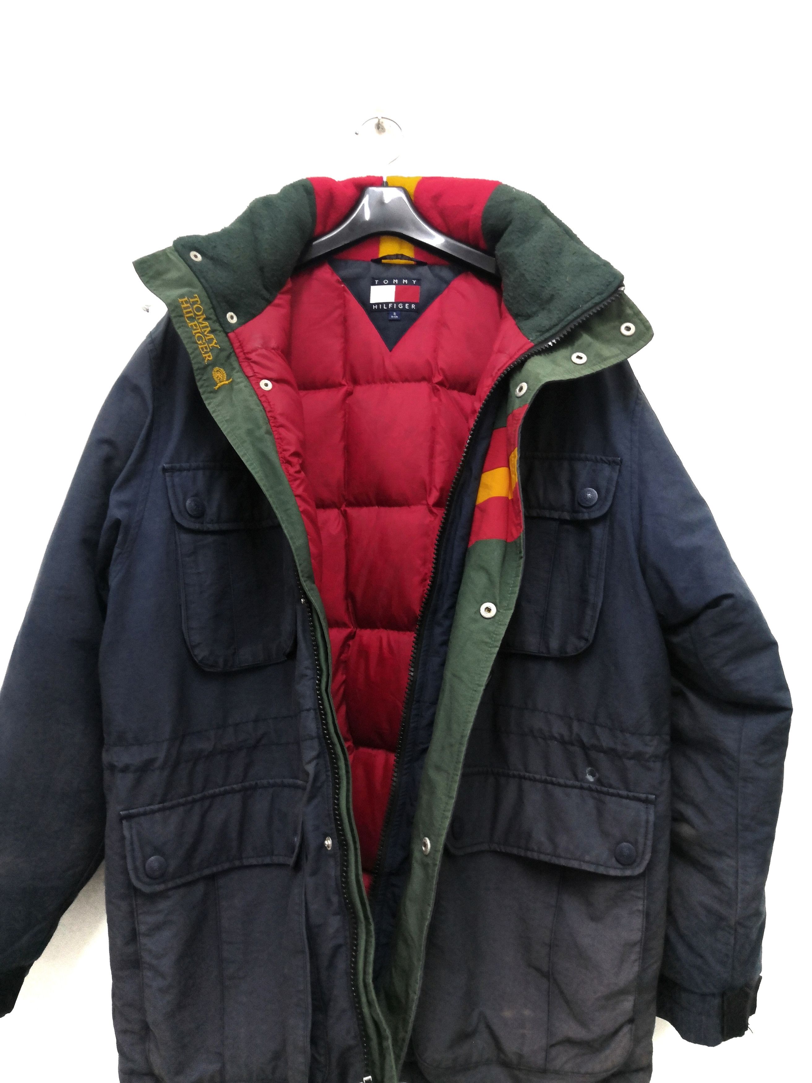 Tommy Hilfiger Vtg Tommy Hilfiger Soft Puffer Distressed Jacket Size US M / EU 48-50 / 2 - 7 Thumbnail