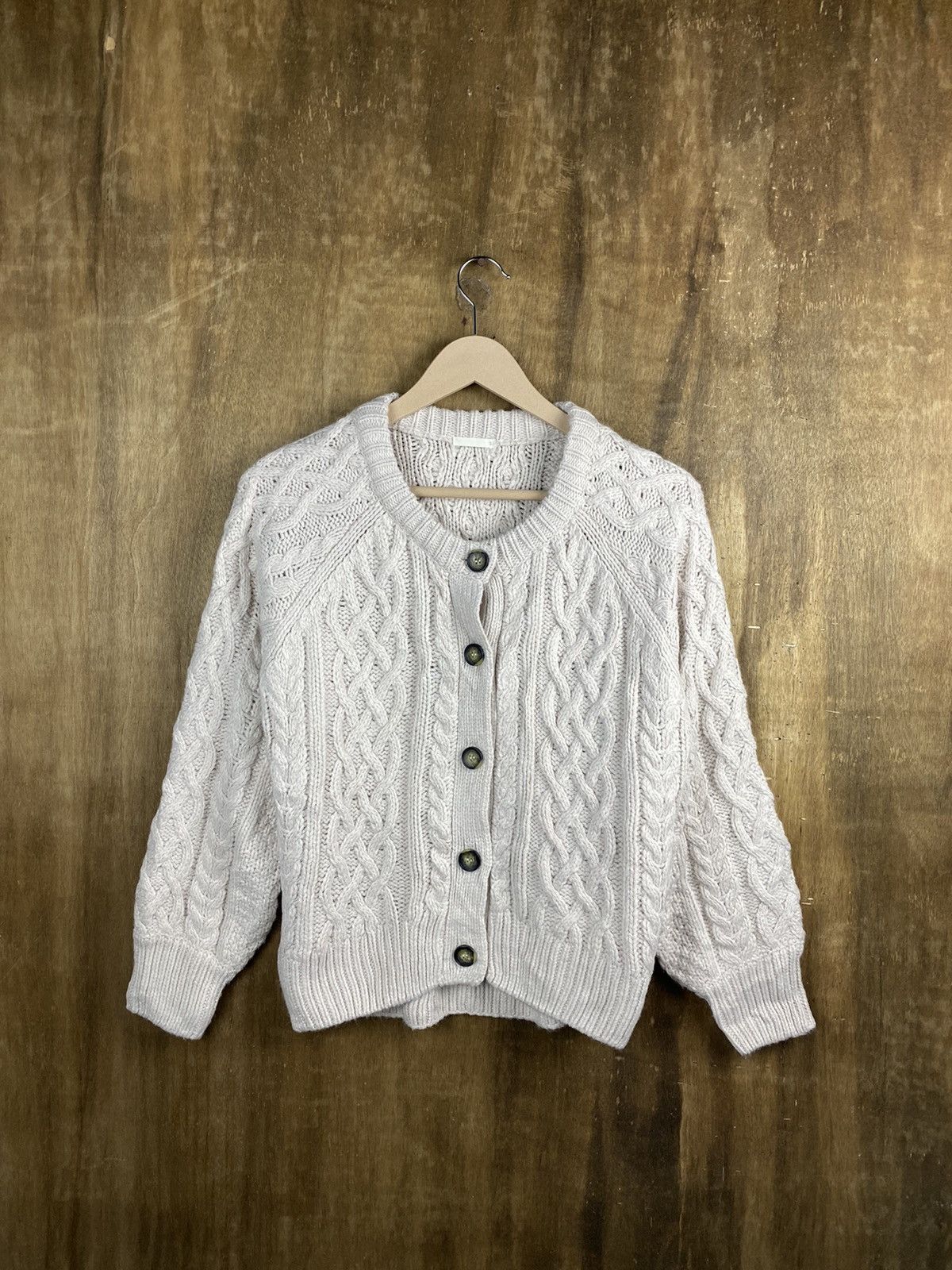 Aran Isles Knitwear GU Japan aran isle Cable Knitwear Cardigan #Z002 Size S / US 4 / IT 40 - 1 Thumbnail