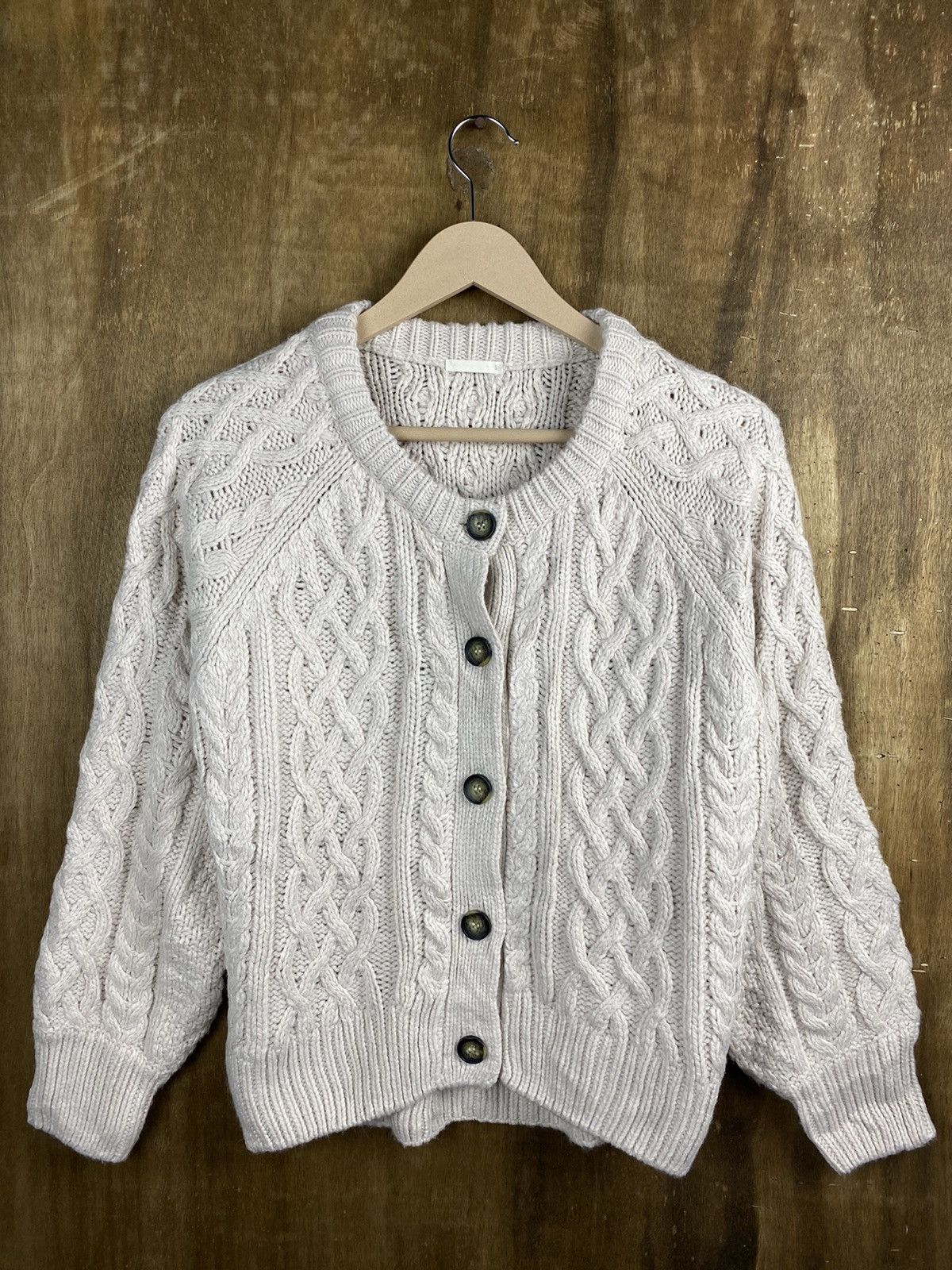 Aran Isles Knitwear GU Japan aran isle Cable Knitwear Cardigan #Z002 Size S / US 4 / IT 40 - 2 Thumbnail