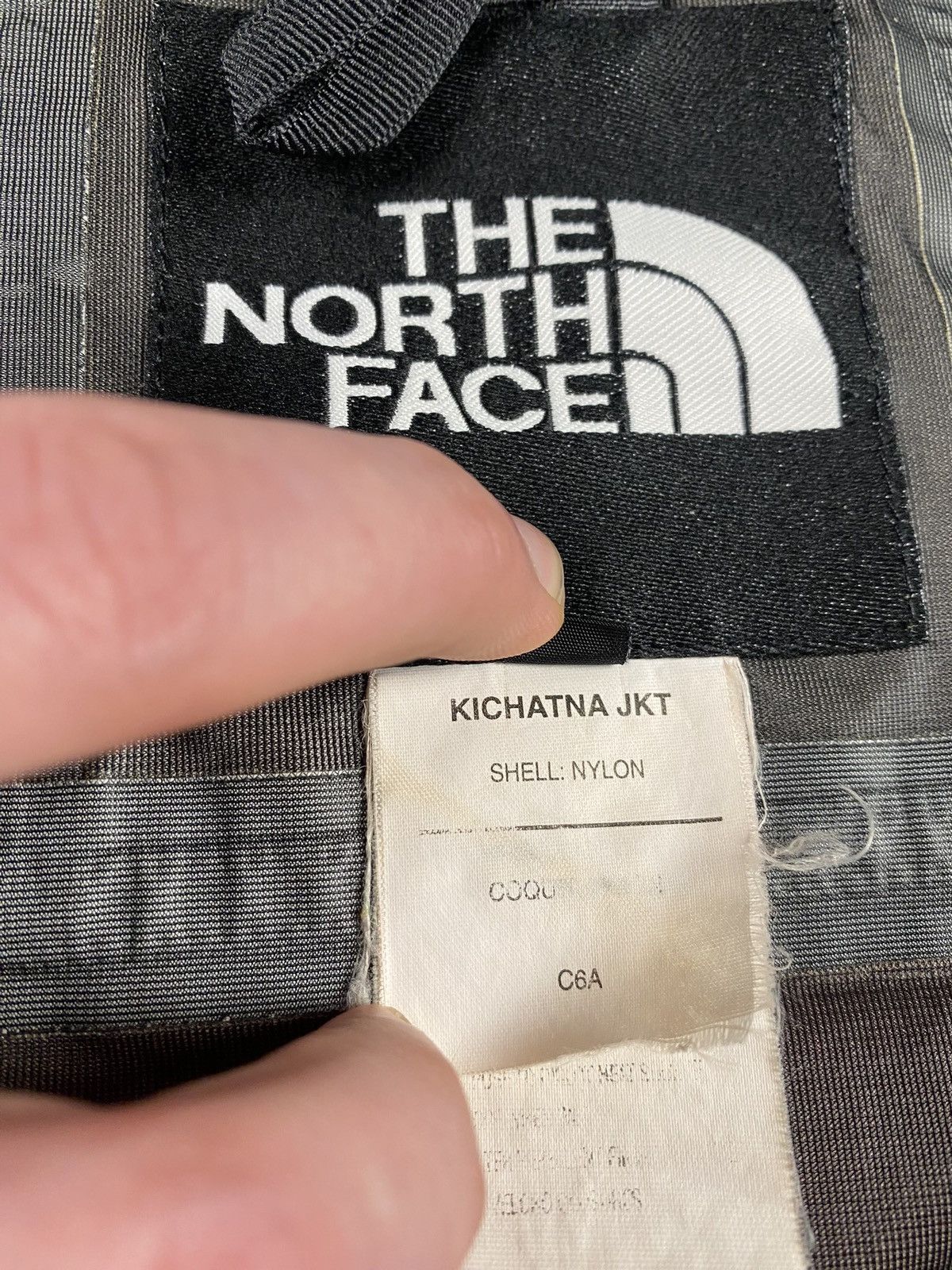 Goretex Vintage 90s The North Face Kichatna Goretex jacket Size US L / EU 52-54 / 3 - 16 Thumbnail