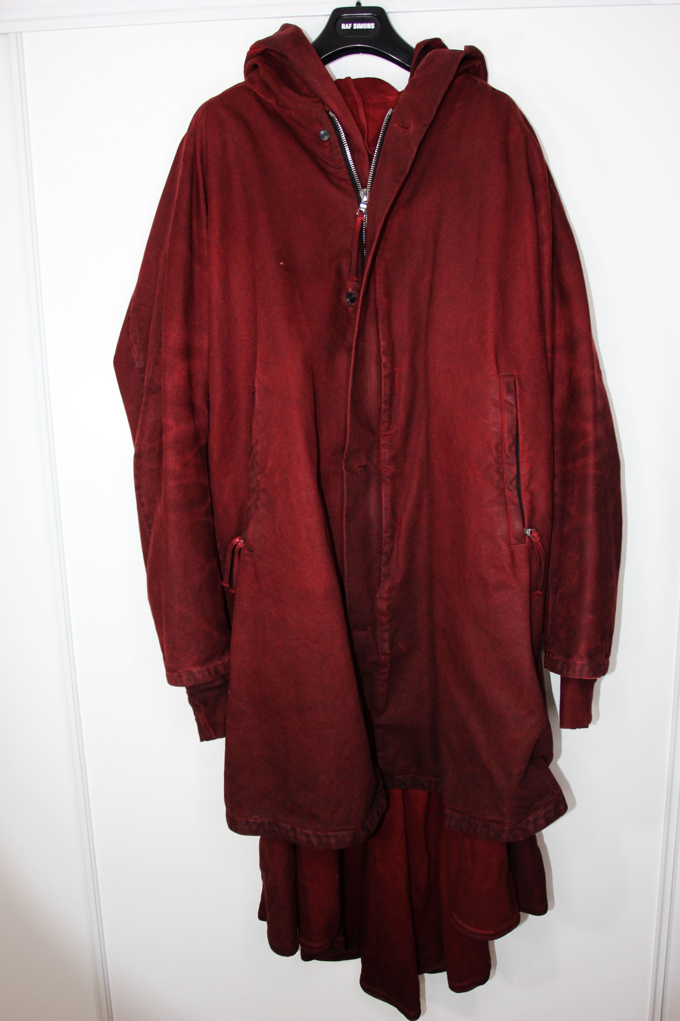 Boris Bidjan Saberi AW15 BORIS BIDJAN SABERI BLOOD RED 2 IN 1 COAT XL Size US XL / EU 56 / 4 - 2 Thumbnail