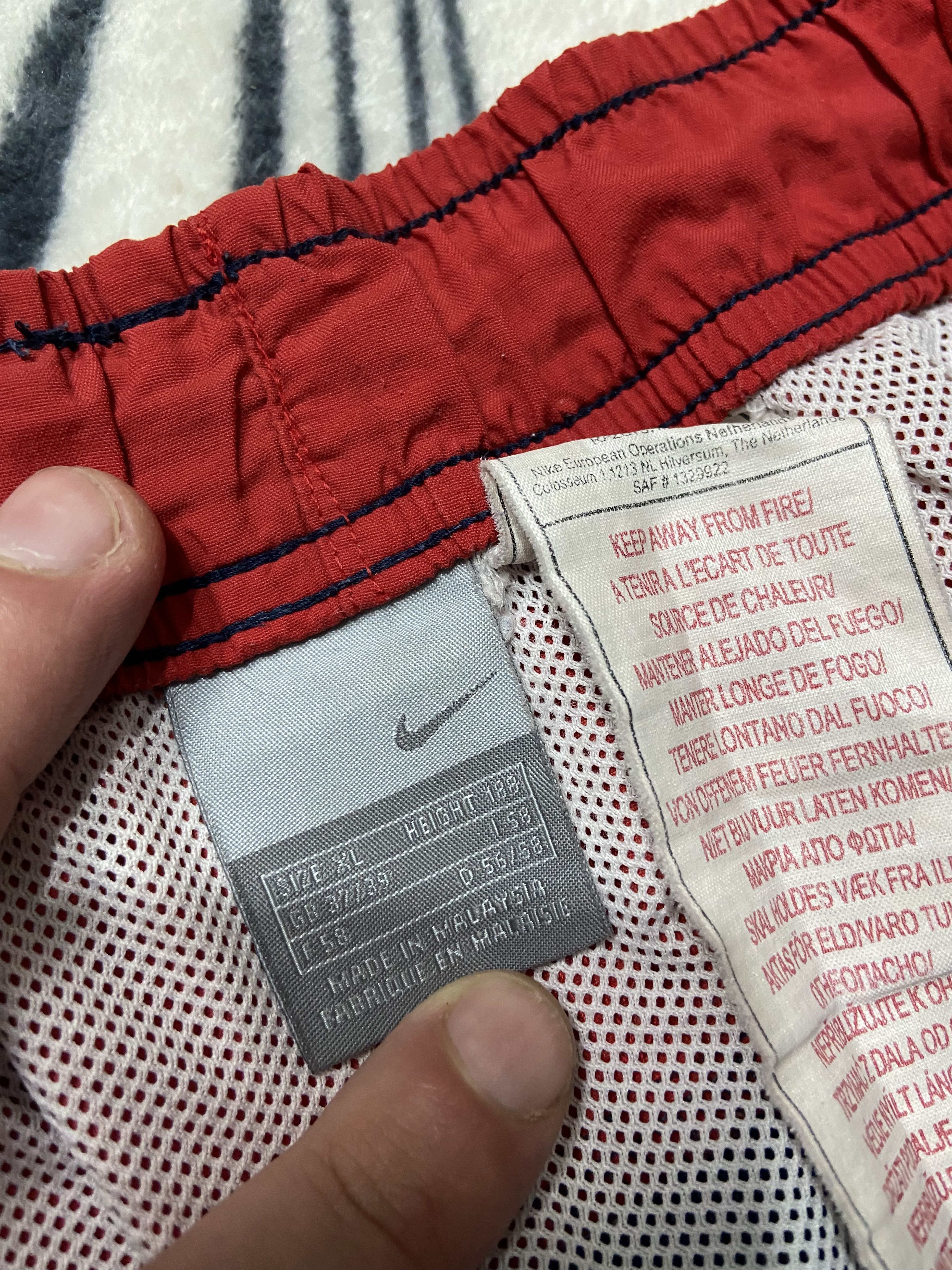 Nike × Vintage Vintage Nike Mens Nylon Shorts Y2K Size US 36 / EU 52 - 3 Thumbnail