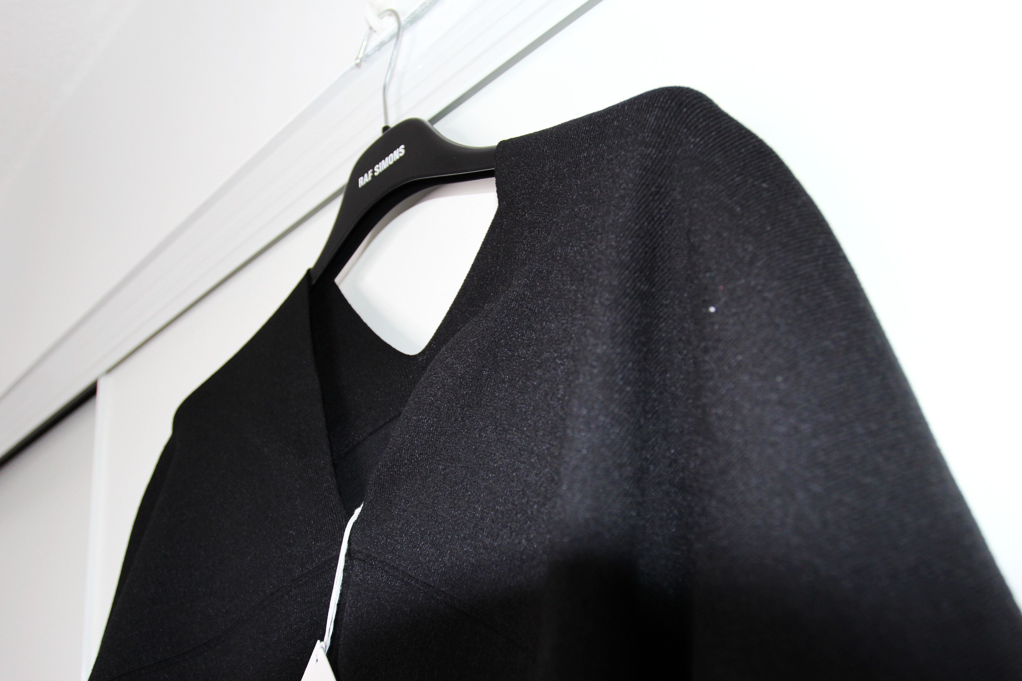 Issey Miyake BNWT SS21 ISSEY MIYAKE GRID ON GRID V NECK SWEATER 2 Size US M / EU 48-50 / 2 - 4 Thumbnail