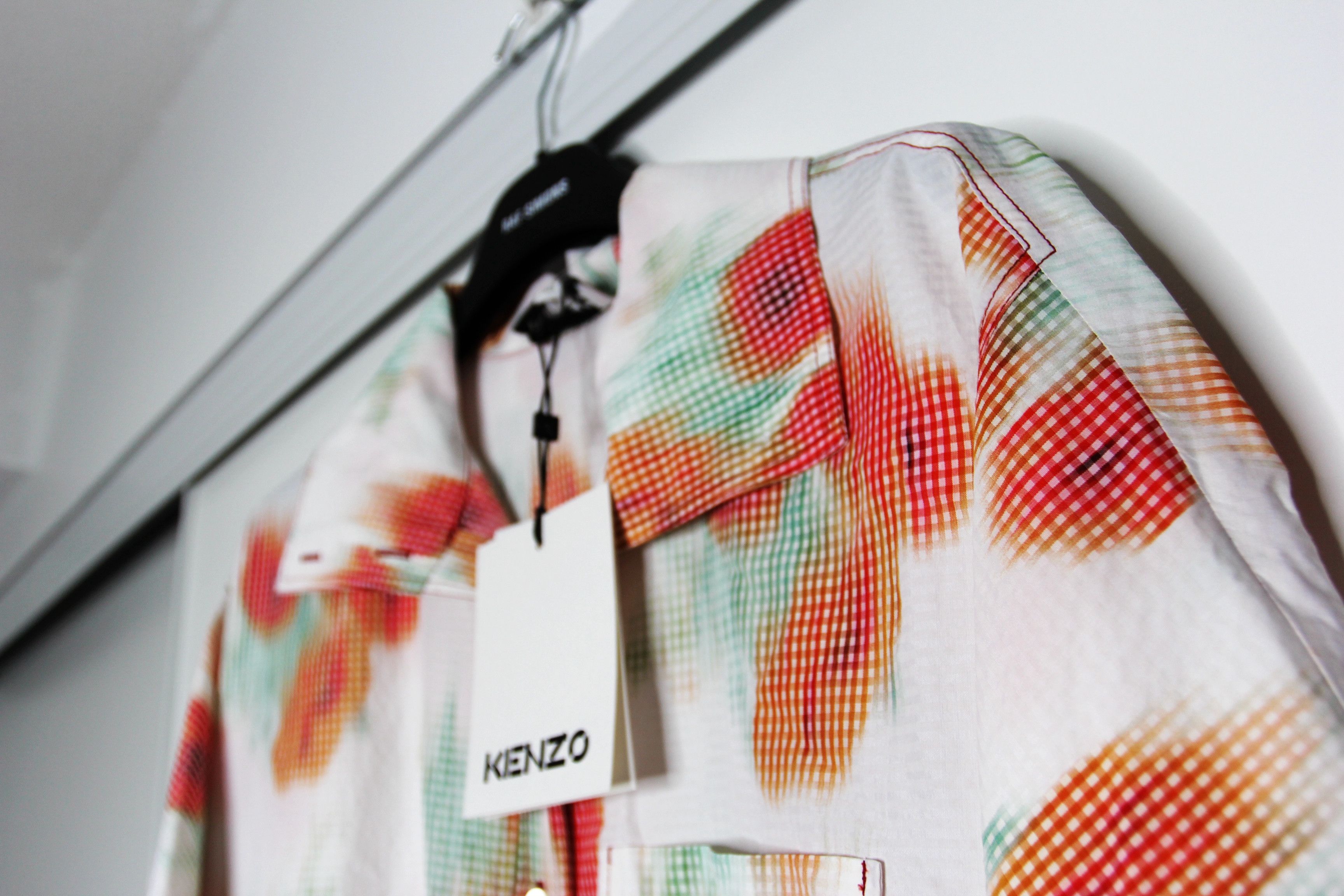 Kenzo BNWT SS21 KENZO PRINTED HAWAIIAN SHIRT 38 Size US M / EU 48-50 / 2 - 4 Thumbnail