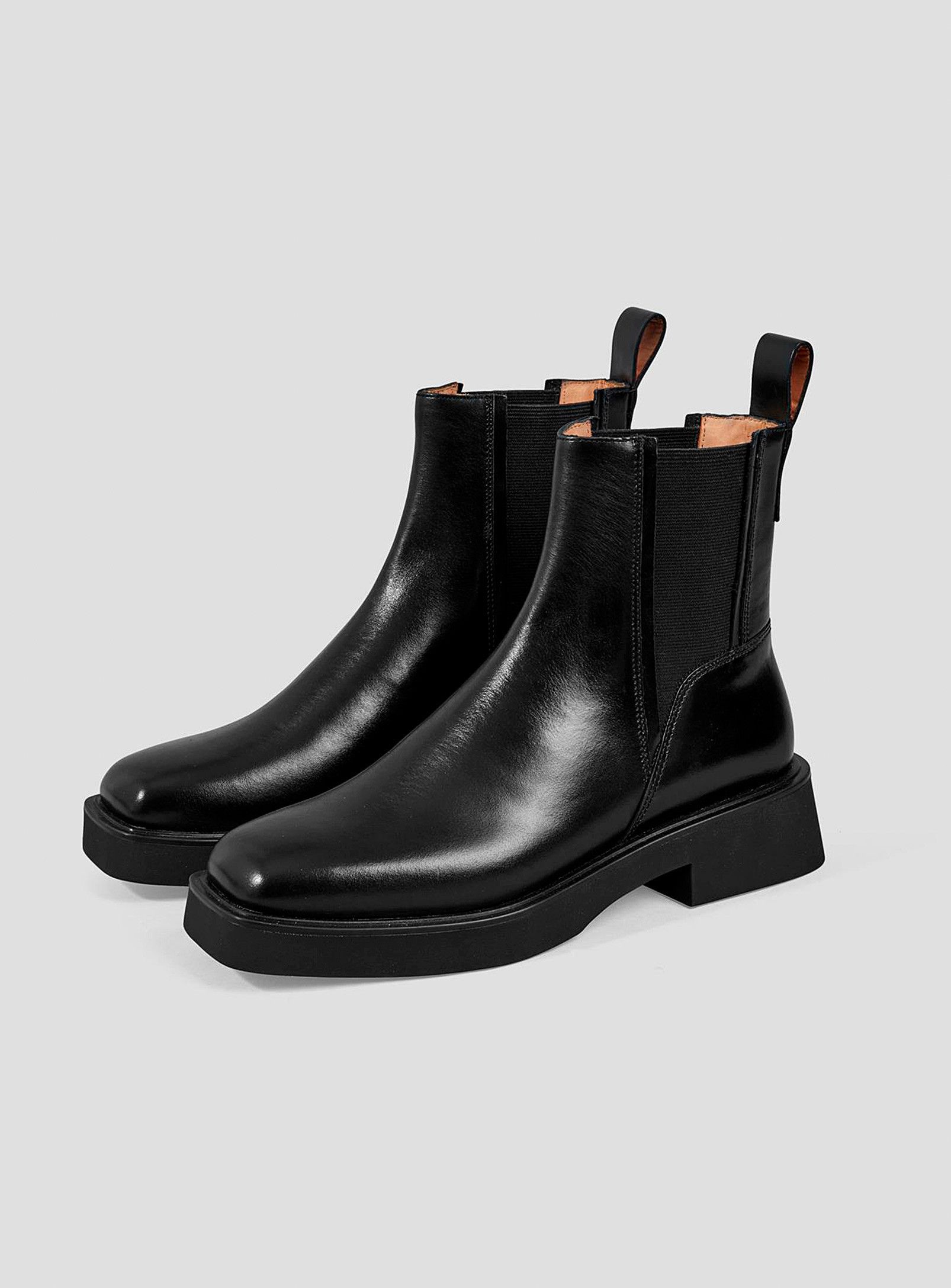 image of Aw20 Atelier By Vagabond Carmen Chelsea Boots 40 in Black, Men's (Size 7)