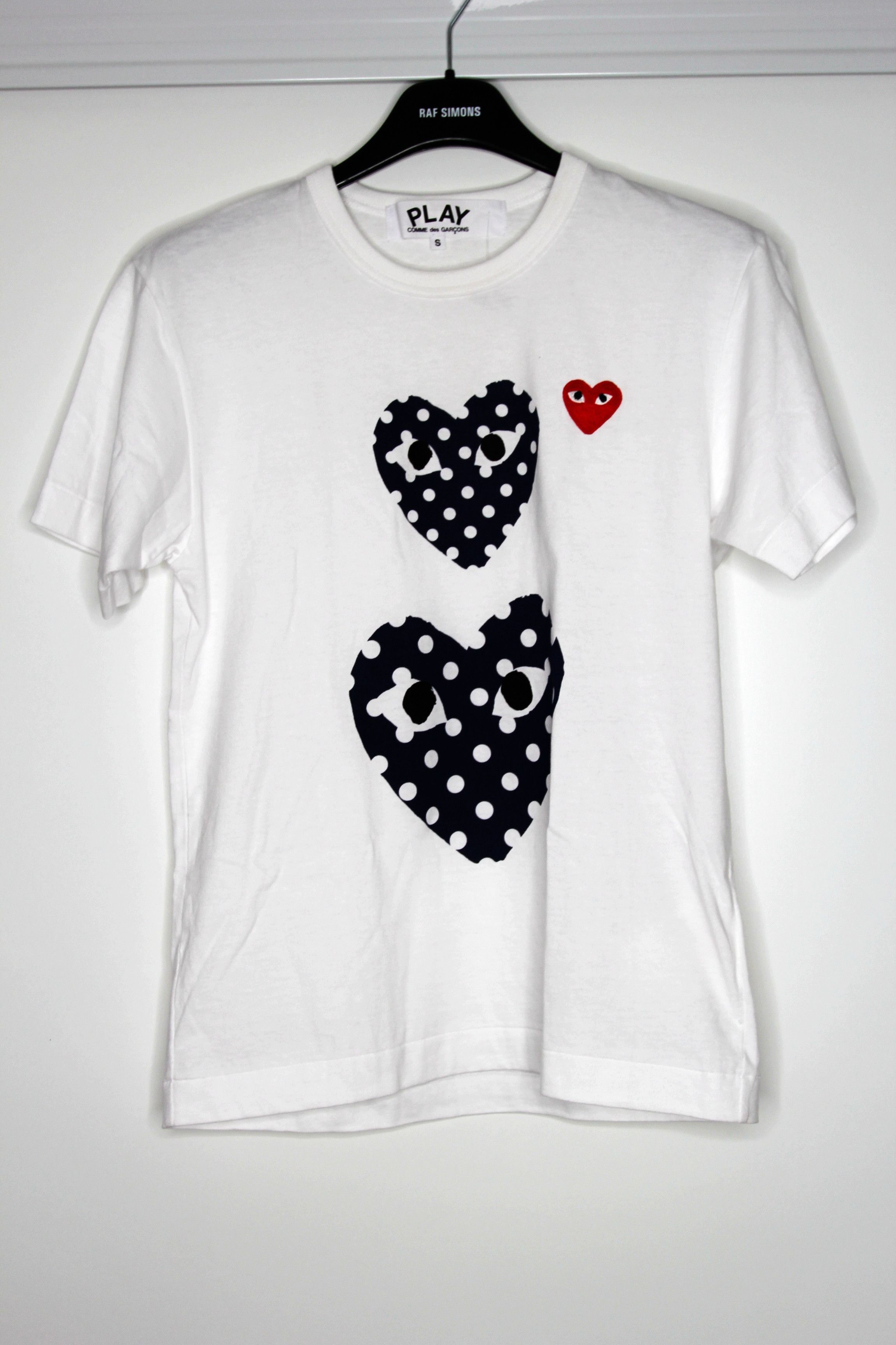 Comme des Garcons PLAY BNWT AW20 COMME DES GARCONS PLAY POLKA DOT 2HEART TSHIRT S Size US S / EU 44-46 / 1 - 2 Thumbnail
