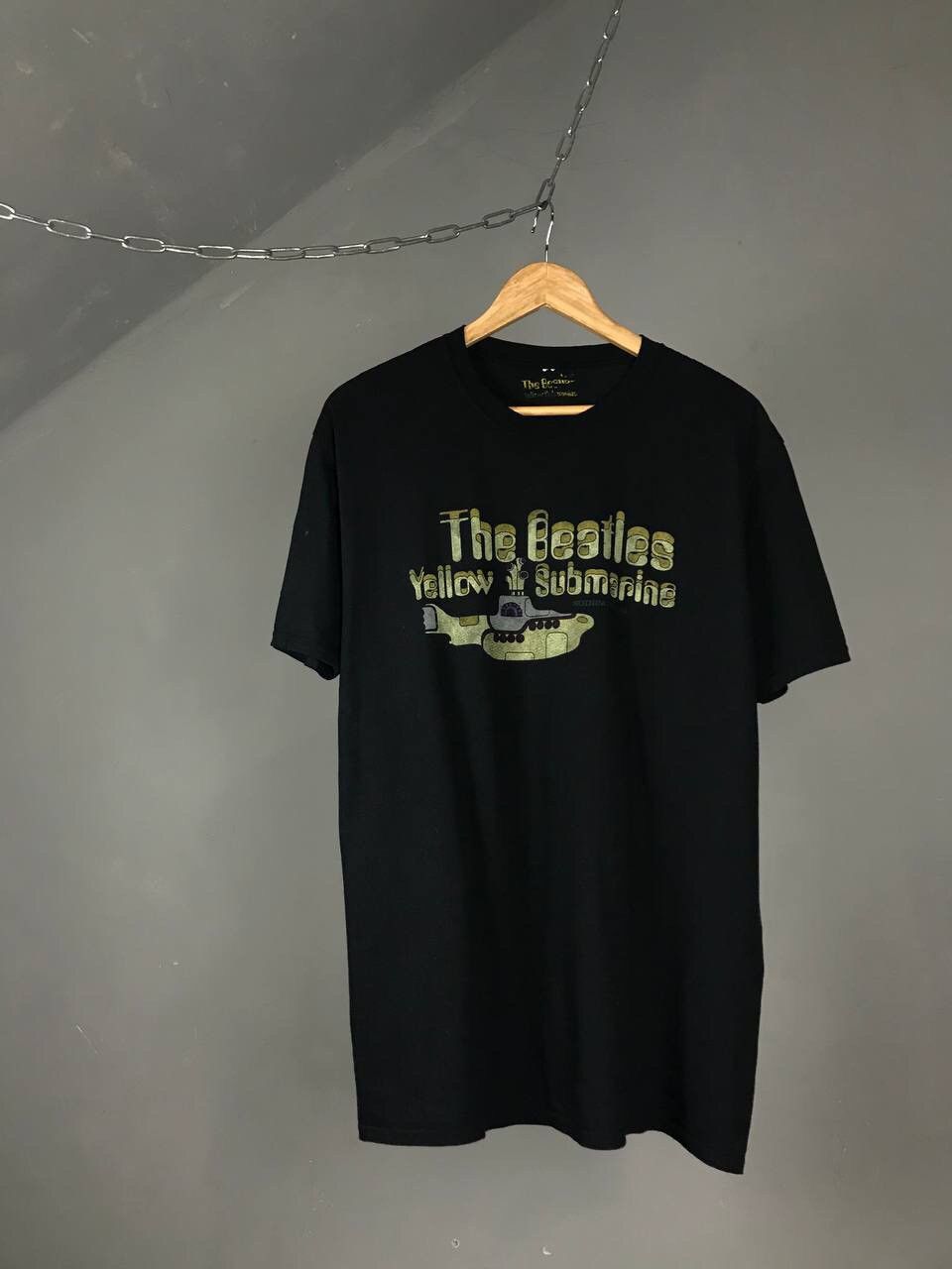 Band Tees The Beatles vintage rock band tee Size US XL / EU 56 / 4 - 1 Thumbnail