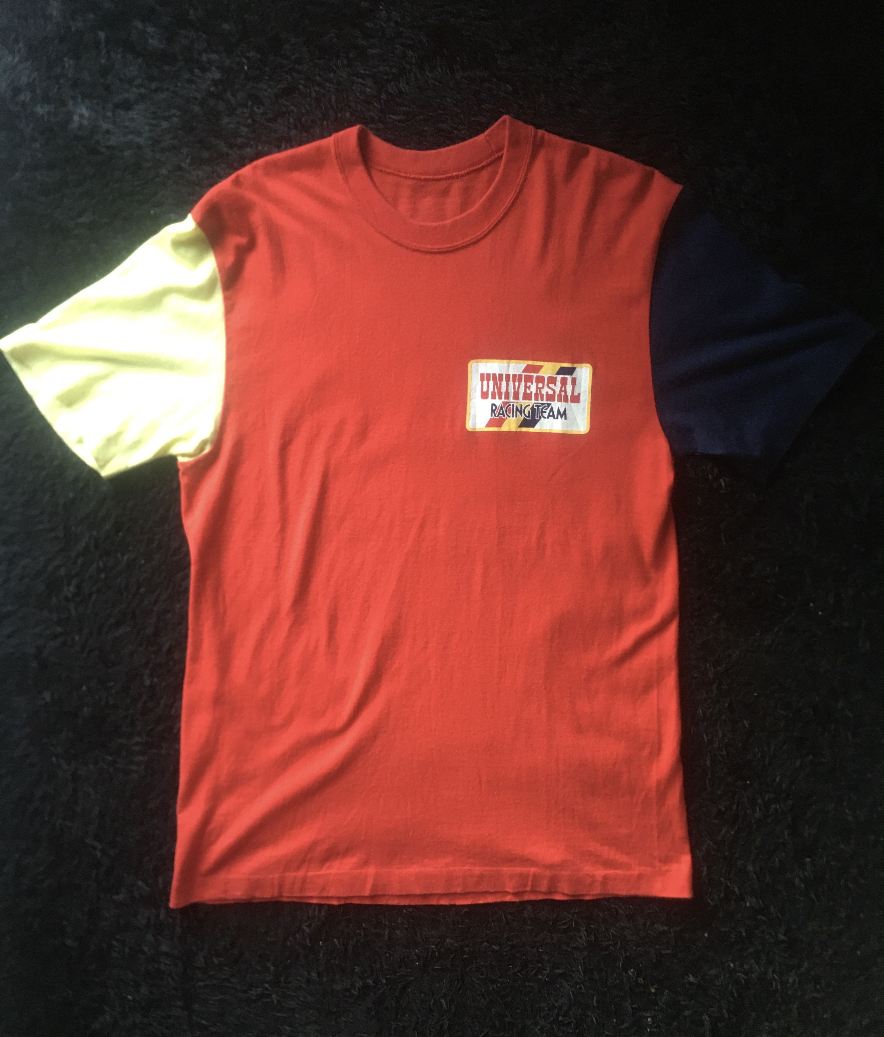 Formula 1 × Sports Specialties 90s Vintage universal racing team tashio suzuki tee Size US M / EU 48-50 / 2 - 1 Thumbnail