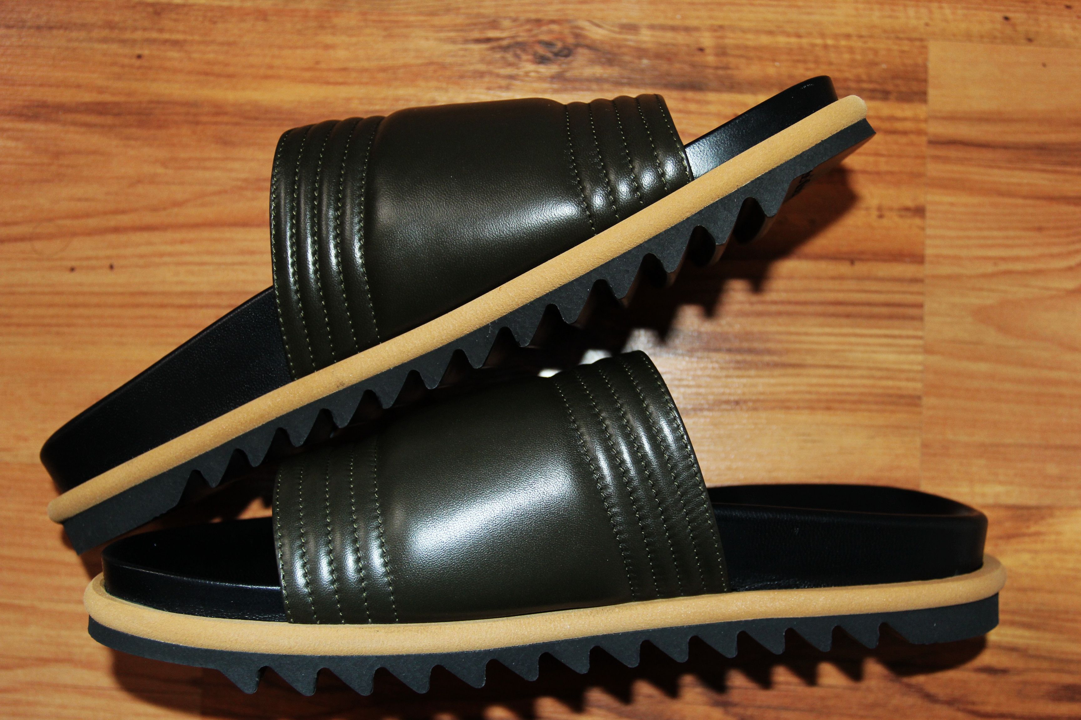 Dries Van Noten BNWT SS21 DRIES VAN NOTEN LEATHER STRAP SLIDERS OLIVE 44 Size US 11 / EU 44 - 3 Thumbnail