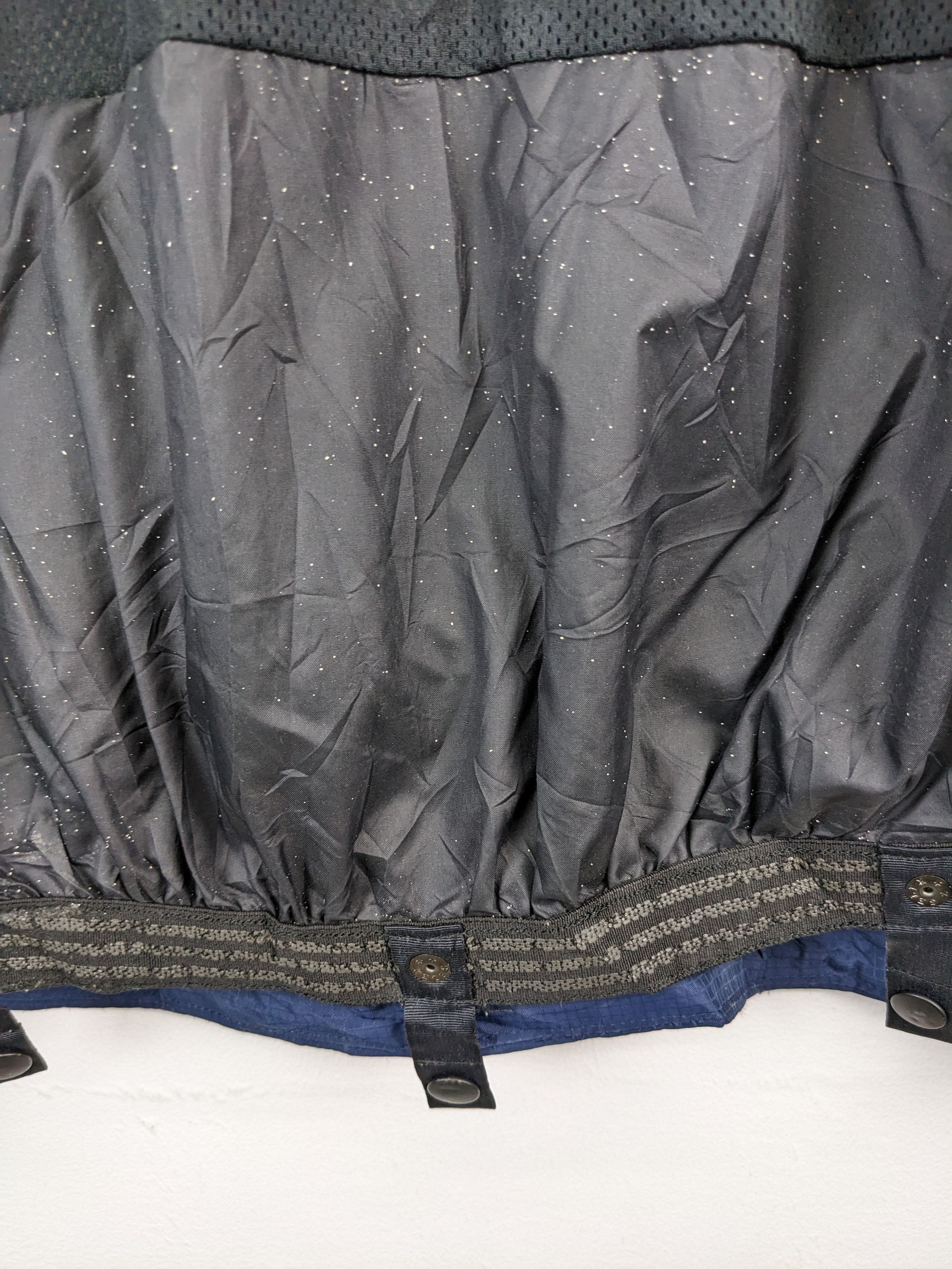 Japanese Brand × Vintage Vintage Gravity Hoodie Jacket Like The North Face Style Size US L / EU 52-54 / 3 - 21 Thumbnail