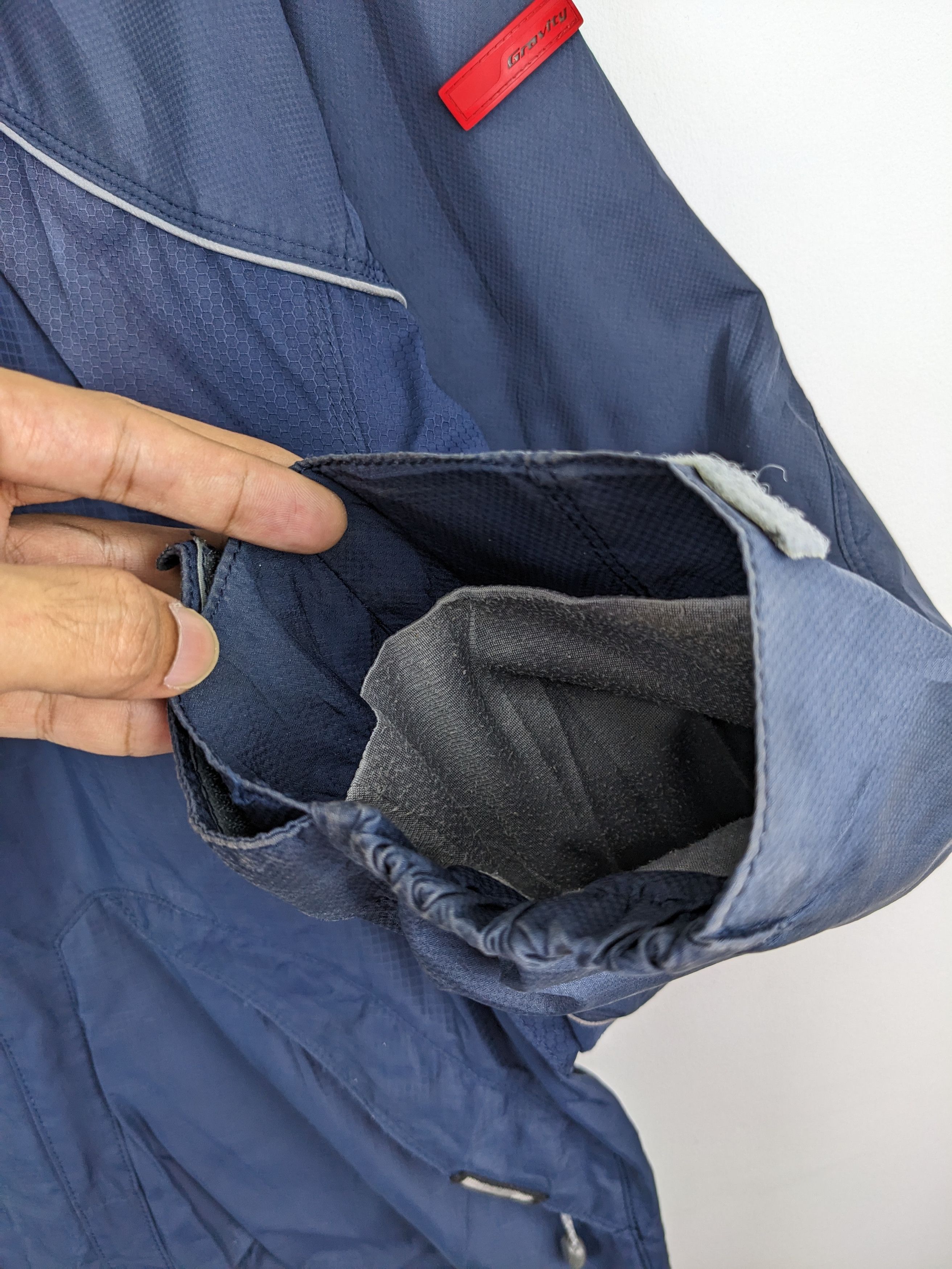 Japanese Brand × Vintage Vintage Gravity Hoodie Jacket Like The North Face Style Size US L / EU 52-54 / 3 - 6 Thumbnail