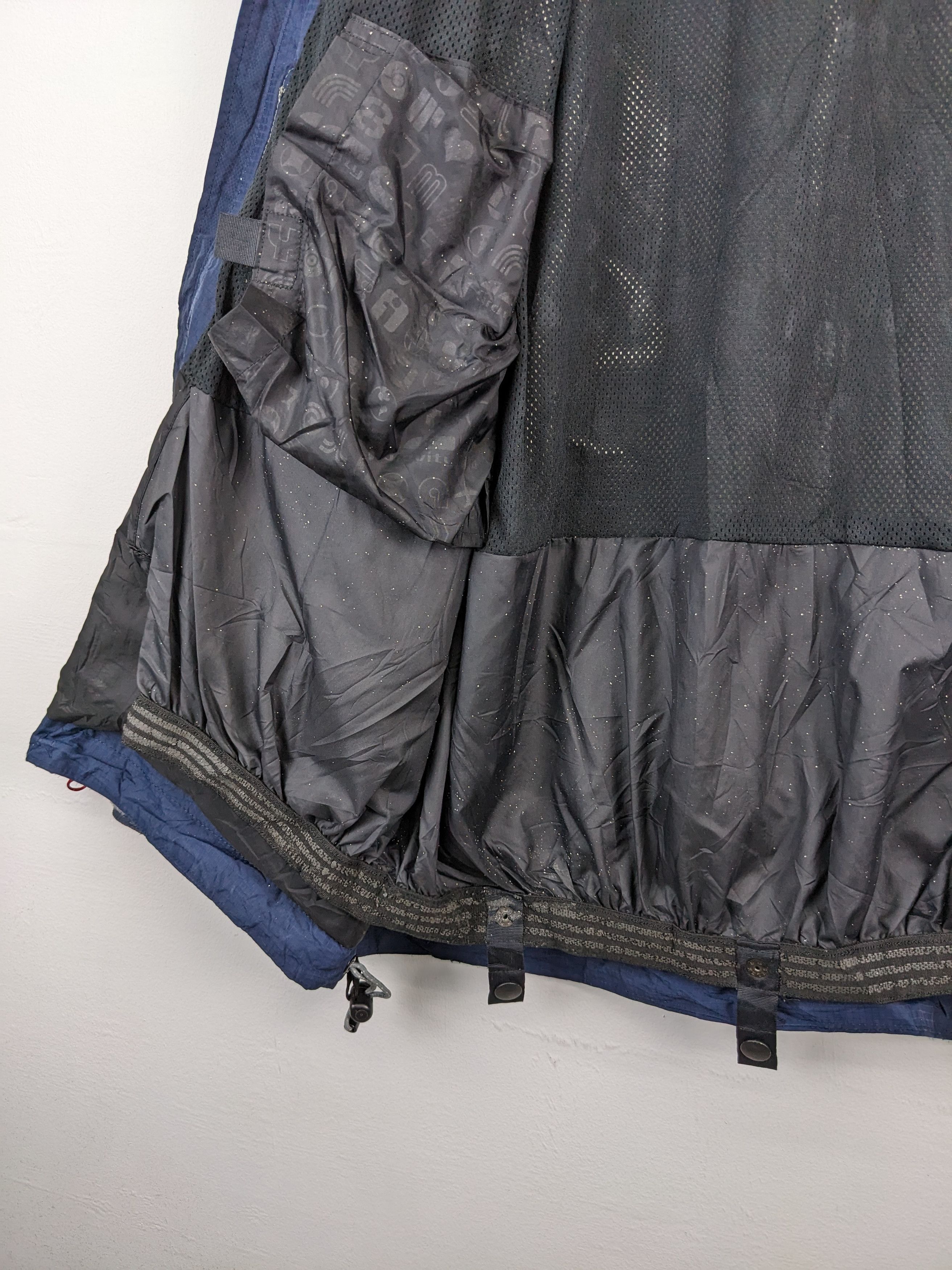 Japanese Brand × Vintage Vintage Gravity Hoodie Jacket Like The North Face Style Size US L / EU 52-54 / 3 - 20 Thumbnail