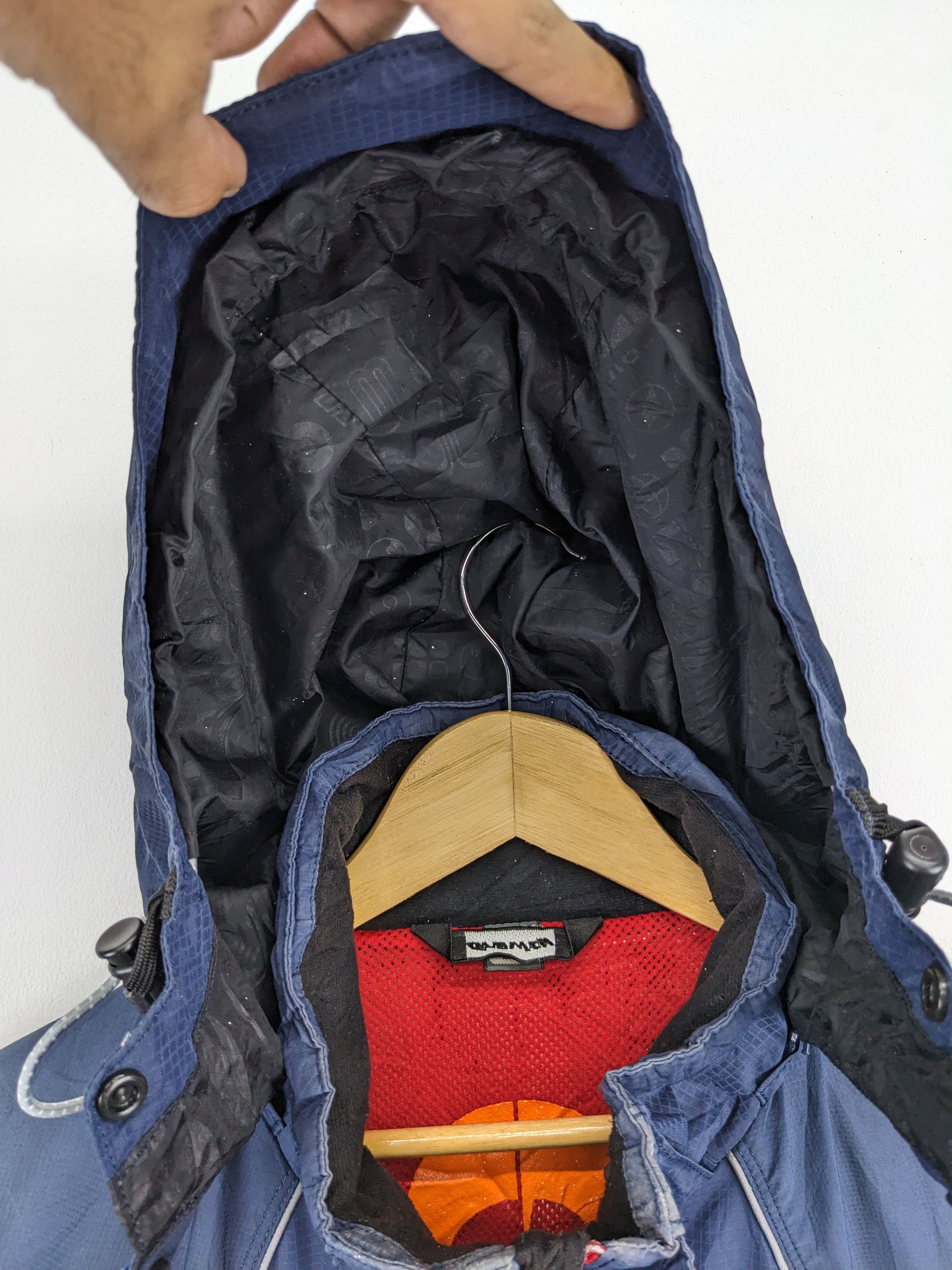 Japanese Brand × Vintage Vintage Gravity Hoodie Jacket Like The North Face Style Size US L / EU 52-54 / 3 - 14 Thumbnail