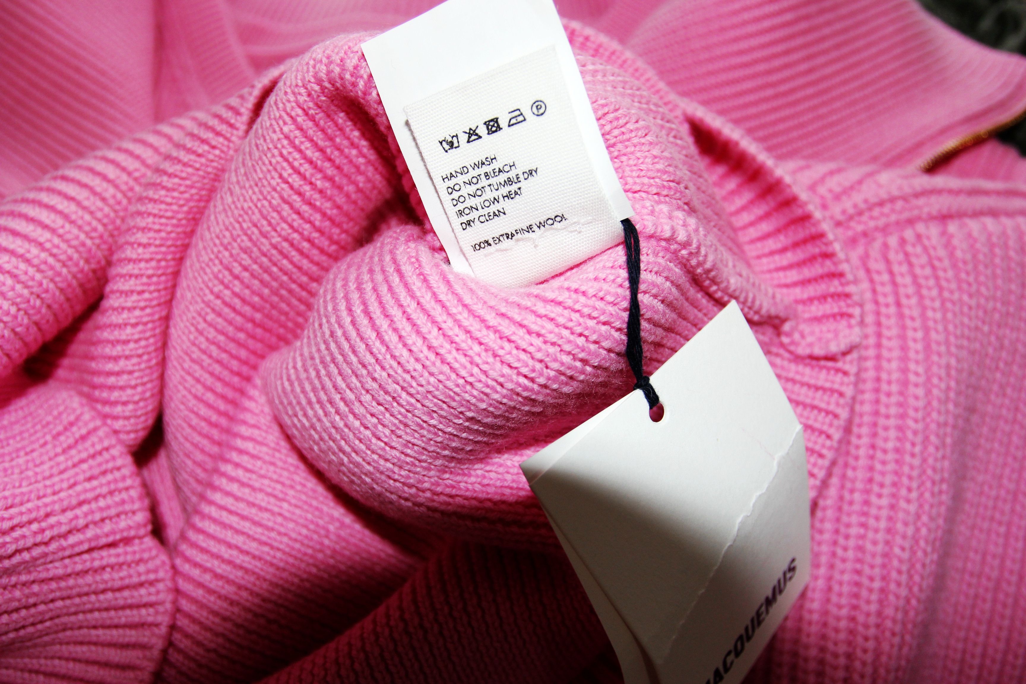 Jacquemus BNWT AW21 JACQUEMUS LA MAILLE RISOUL SWEATER 40 Size M / US 6-8 / IT 42-44 - 11 Thumbnail