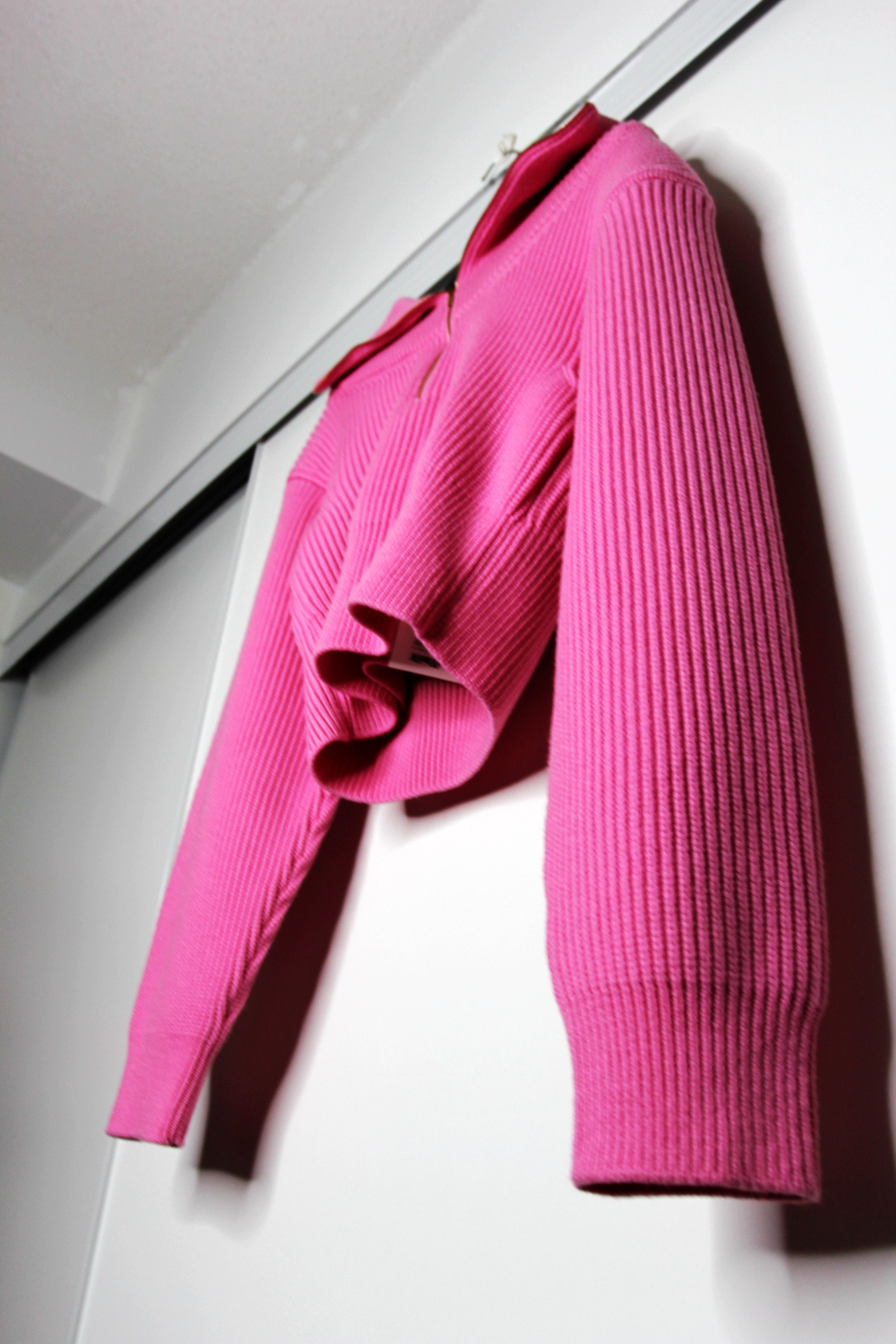 Jacquemus BNWT AW21 JACQUEMUS LA MAILLE RISOUL SWEATER 40 Size M / US 6-8 / IT 42-44 - 5 Thumbnail
