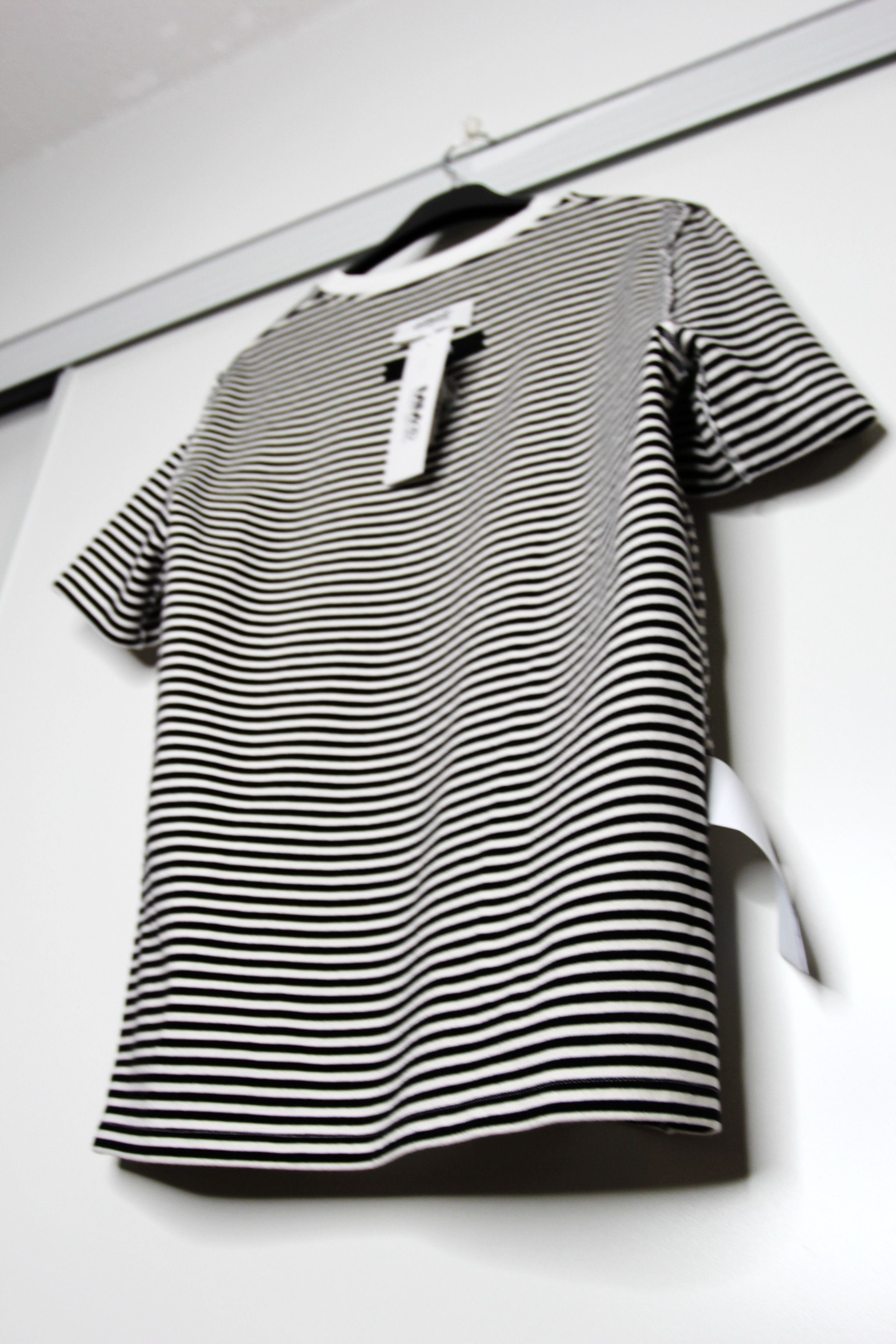 Maison Margiela BNWT AW21 MM6 MAISON MARGIELA REVERSIBLE TSHIRT S Size S / US 4 / IT 40 - 15 Thumbnail