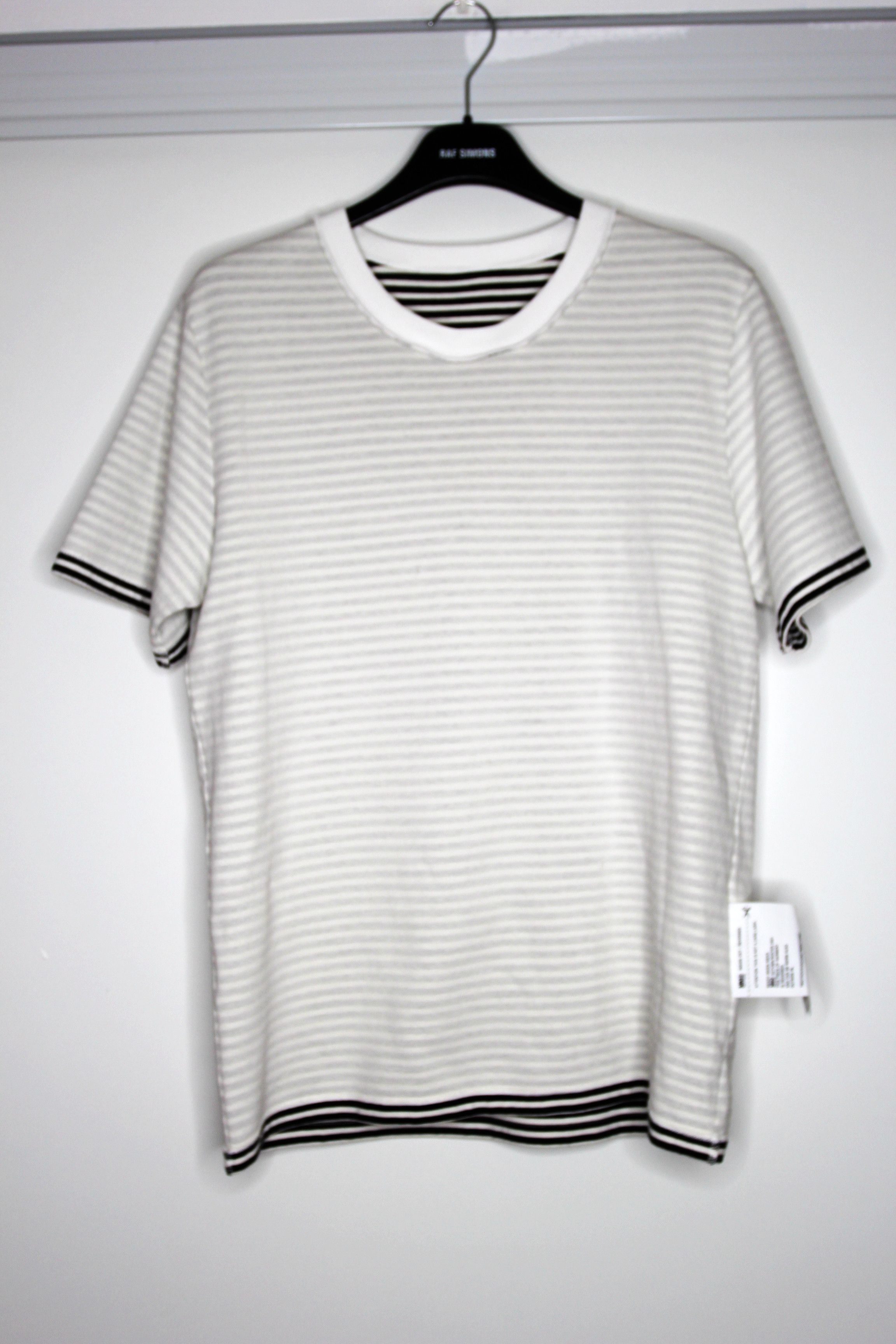 Maison Margiela BNWT AW21 MM6 MAISON MARGIELA REVERSIBLE TSHIRT S Size S / US 4 / IT 40 - 2 Thumbnail