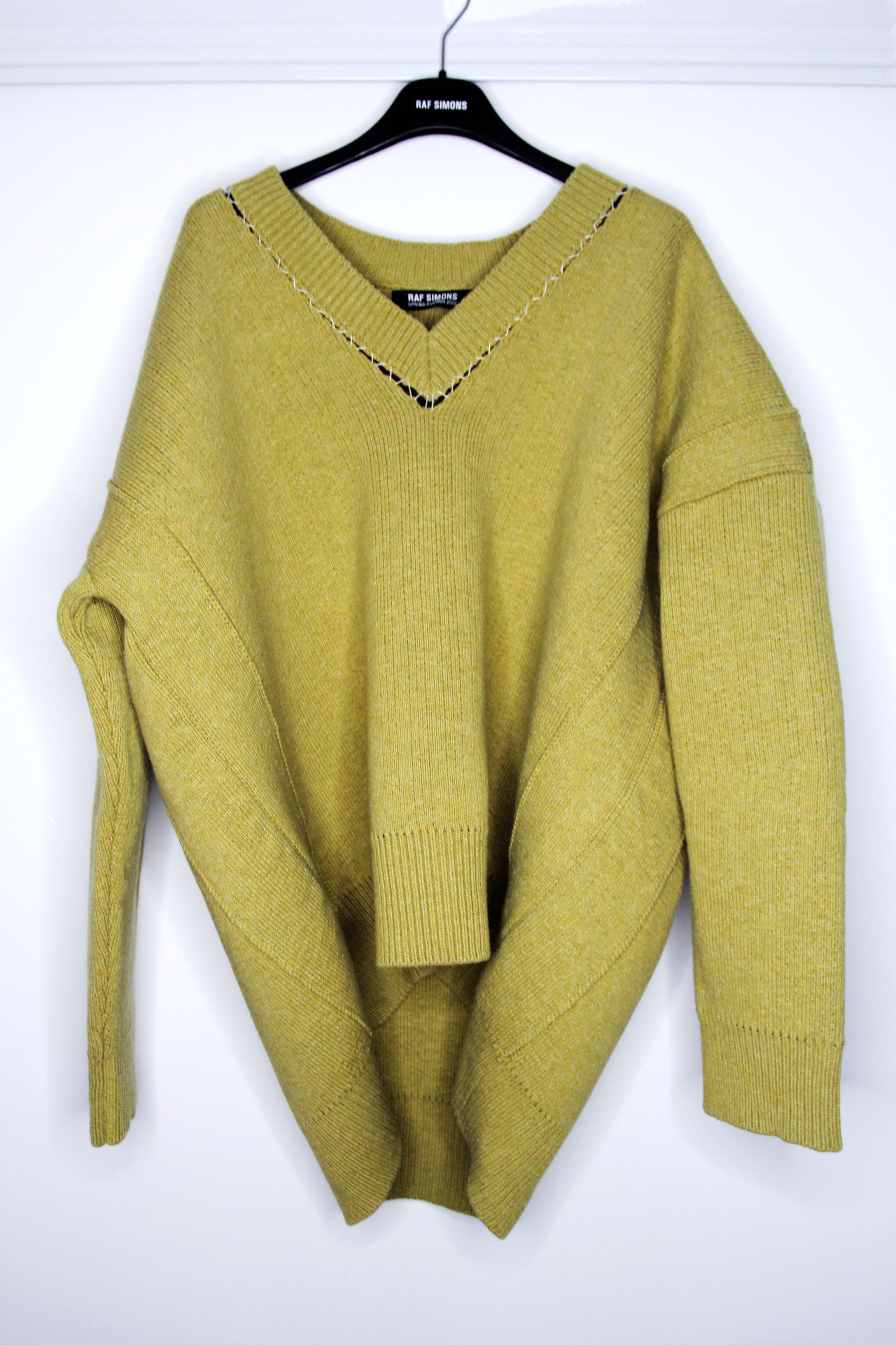 Raf Simons BNWT SS22 RAF SIMONS V NECK OVERSIZED SWEATER 1 Size US S / EU 44-46 / 1 - 2 Thumbnail