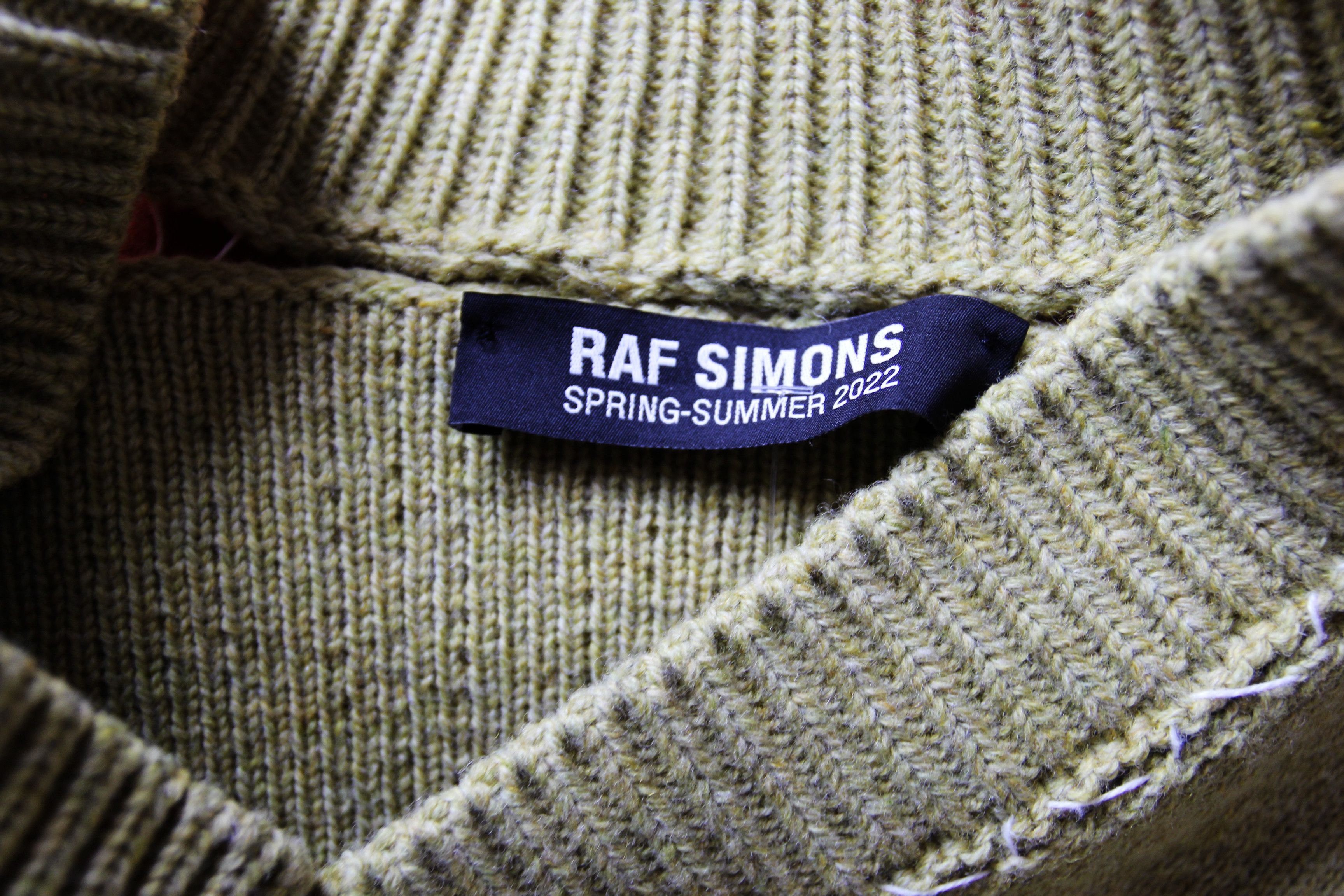 Raf Simons BNWT SS22 RAF SIMONS V NECK OVERSIZED SWEATER 1 Size US S / EU 44-46 / 1 - 8 Thumbnail