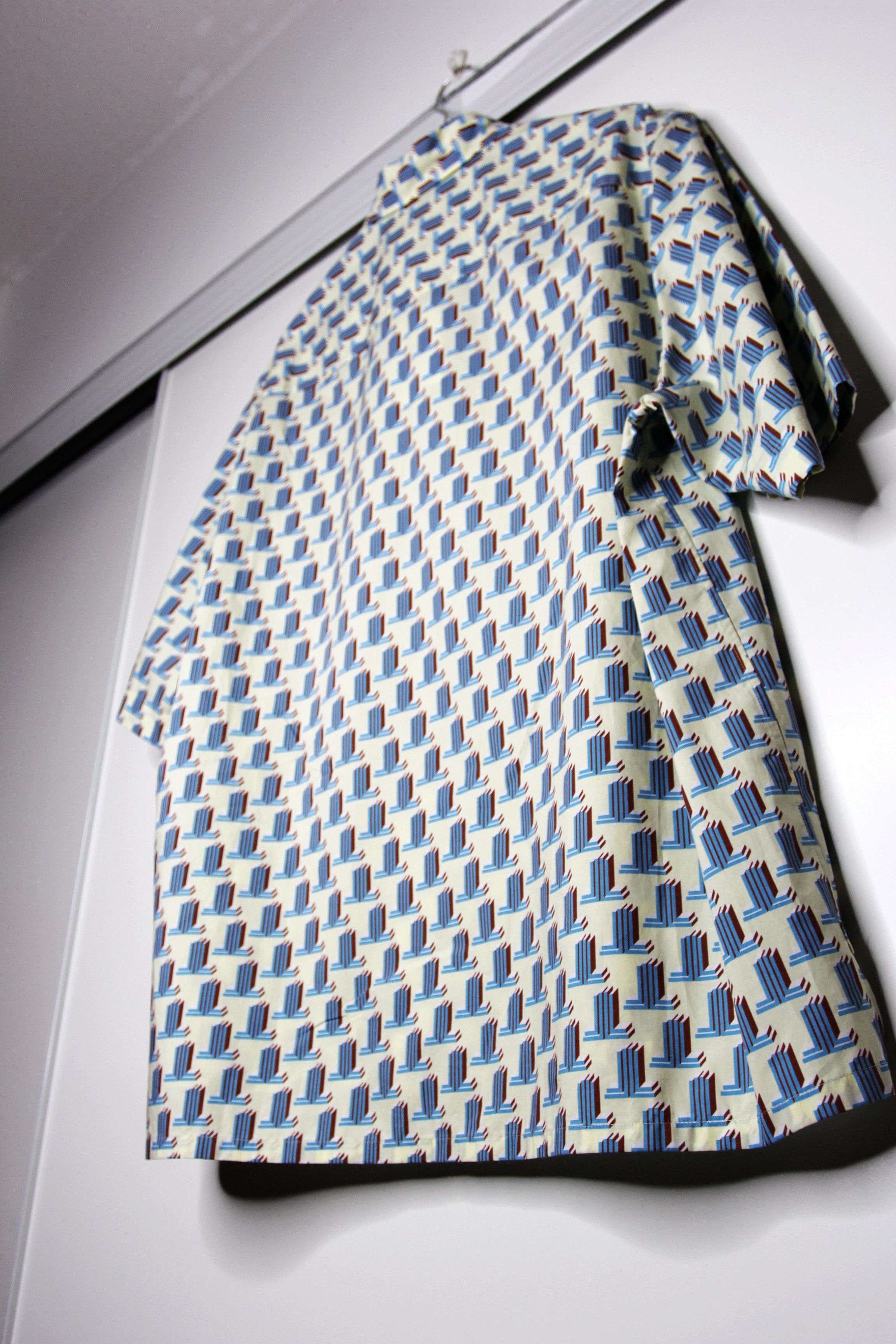 Lanvin BNWT SS22 LANVIN PRINT SHIRT 41 Size US M / EU 48-50 / 2 - 7 Thumbnail