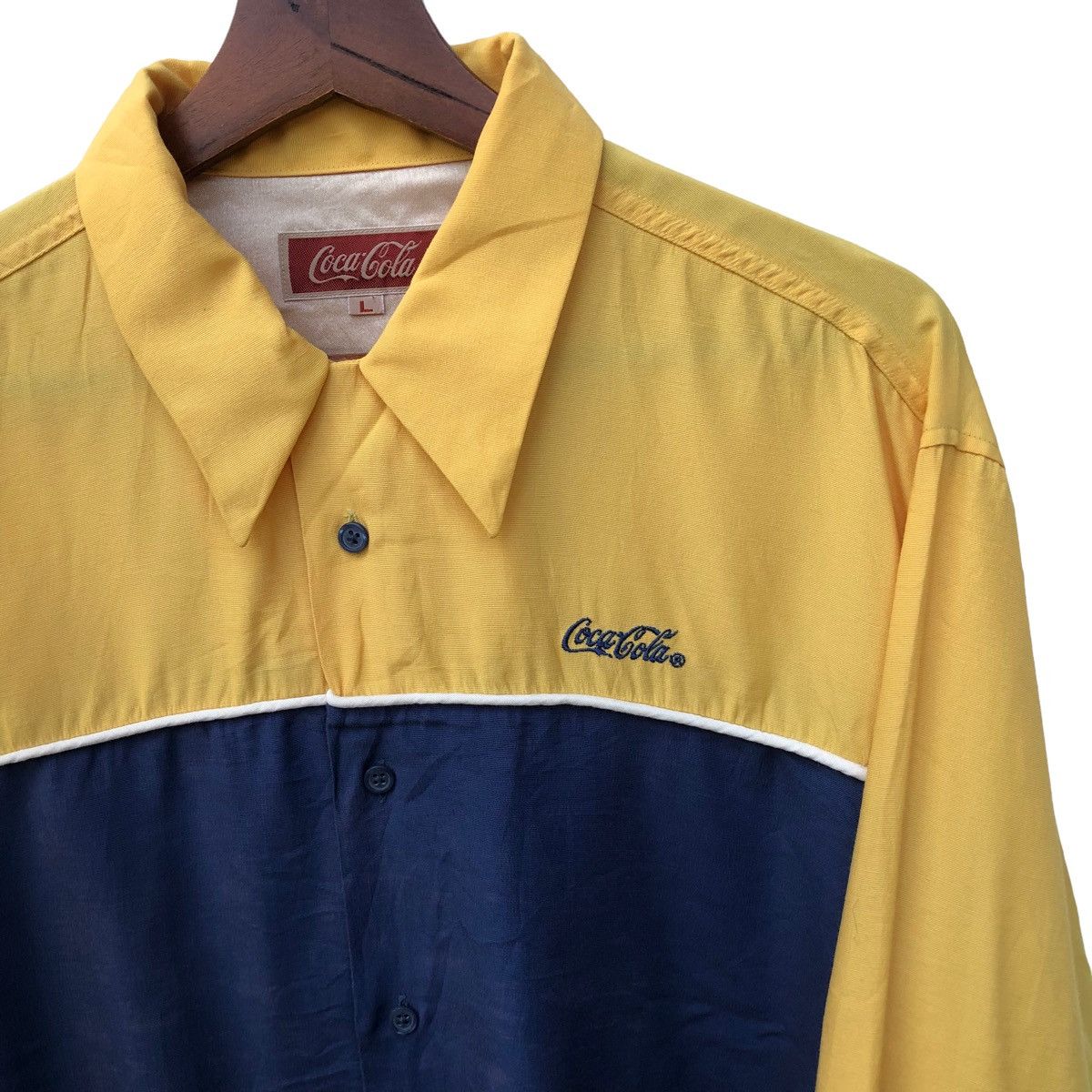 Coca Cola Rare Item!!!Hard to find Vtg Cococola Long Sleeve Button Up Size US M / EU 48-50 / 2 - 4 Thumbnail