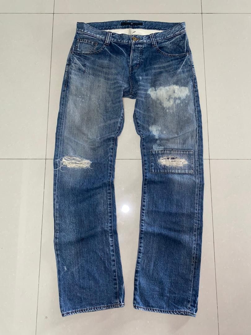 NO ID Japan Distressed Jeans
