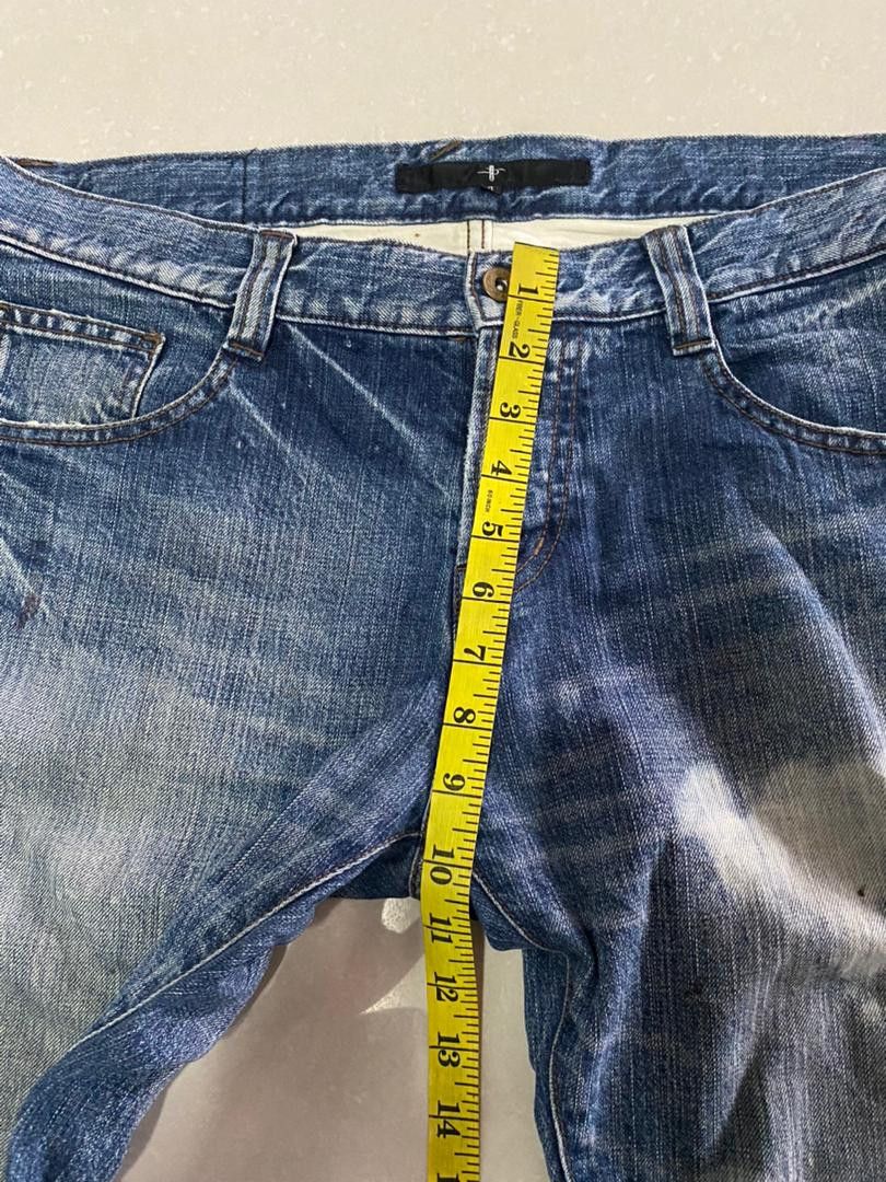 NO ID Japan Distressed Jeans