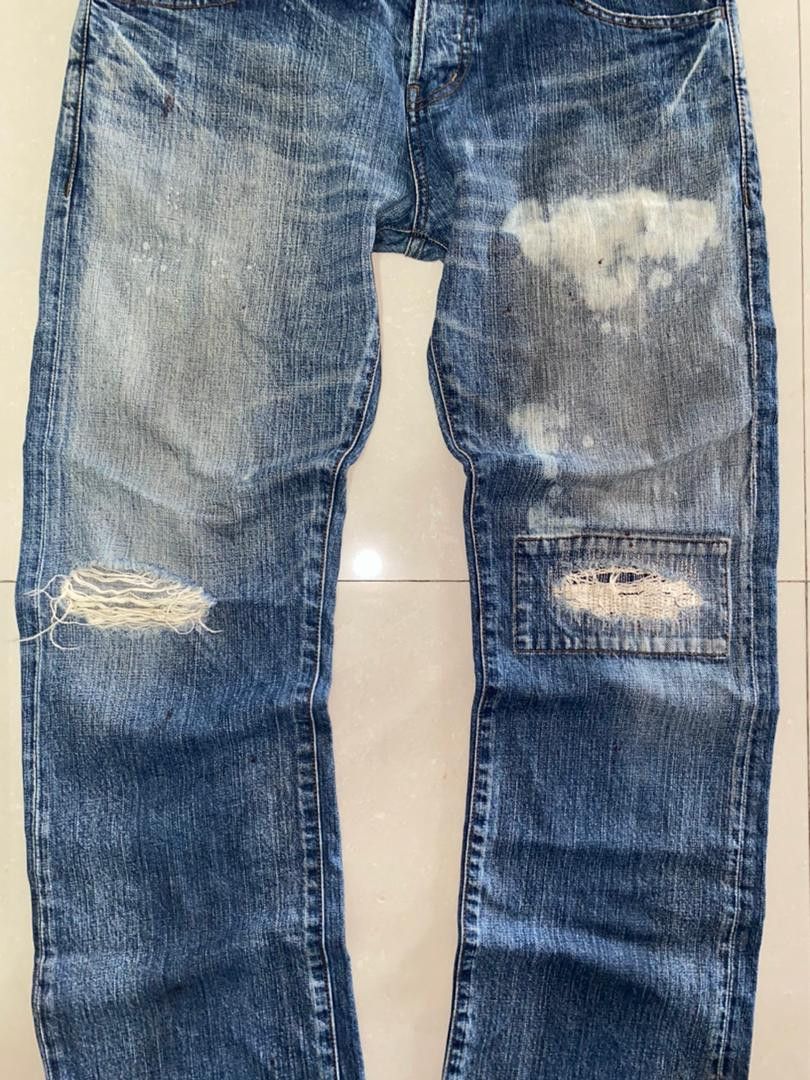 NO ID Japan Distressed Jeans