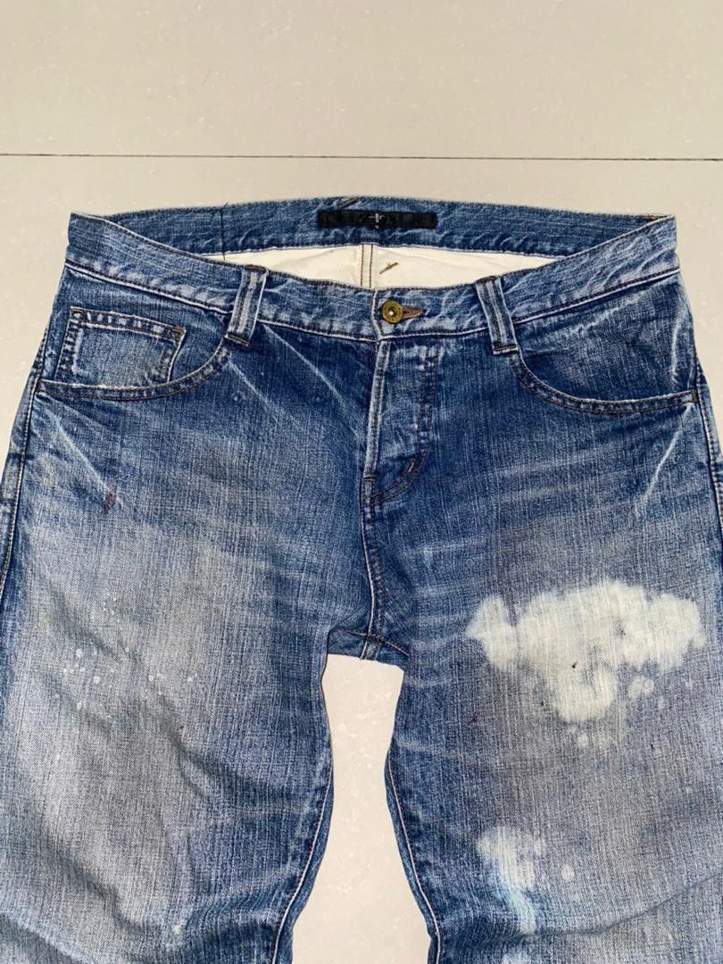 NO ID Japan Distressed Jeans