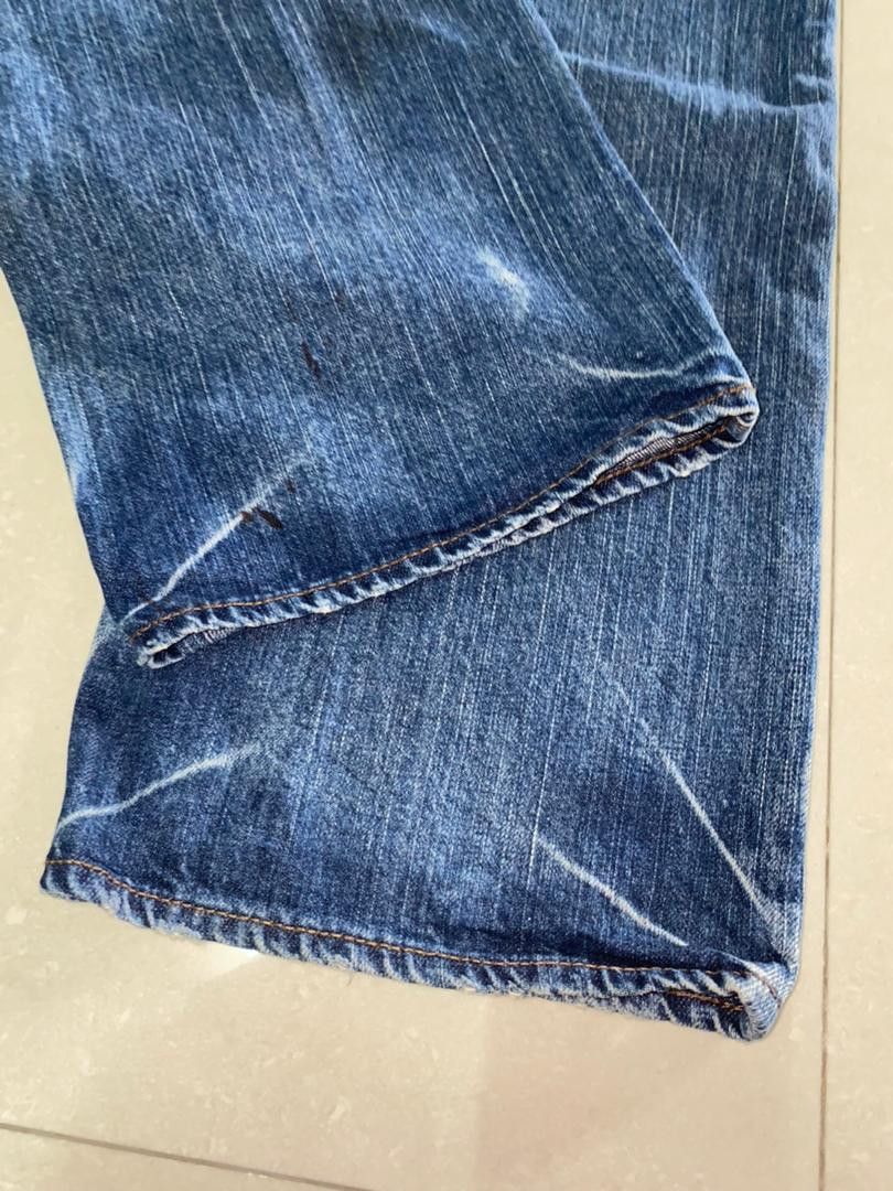 NO ID Japan Distressed Jeans