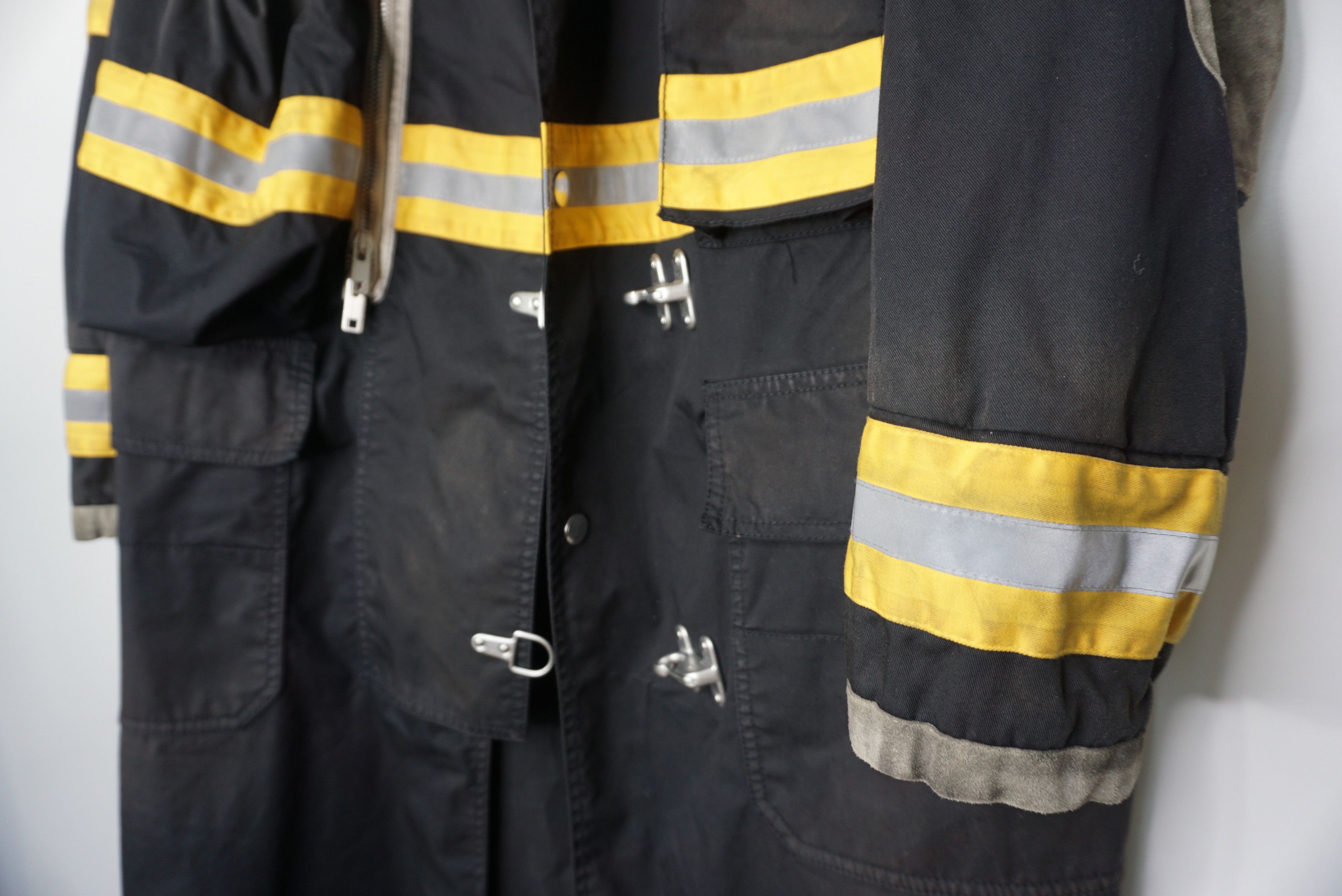 Calvin Klein 205W39NYC AW18 CALVIN KLEIN 205W39NYC FIREMAN COAT JACKET BLACK S Size US S / EU 44-46 / 1 - 5 Thumbnail