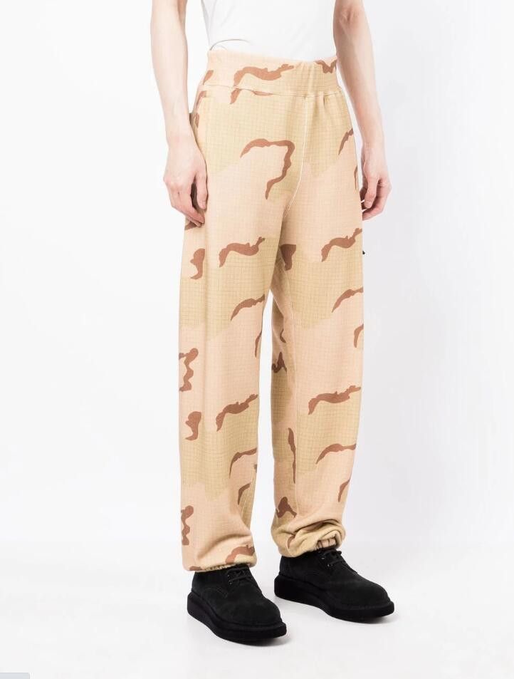 Undercover BNWT SS22 UNDERCOVER x EASTPAK CAMO PRINT SWEATPANTS 2 Size US 32 / EU 48 - 1 Thumbnail