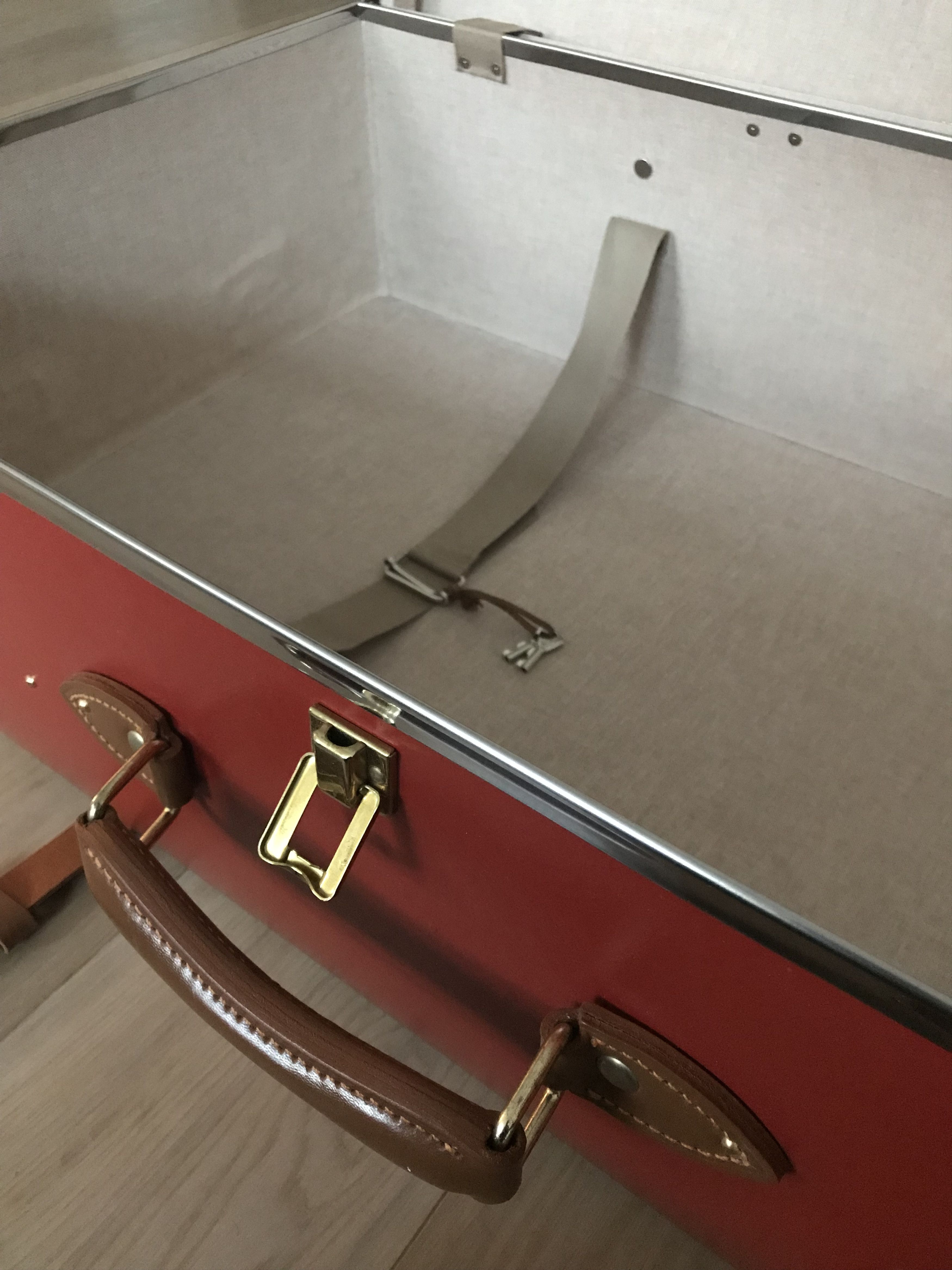 Globe-Trotter Brand new - Centenary 30'' Extra Deep Suitcase - Red Tan Size ONE SIZE - 8 Thumbnail