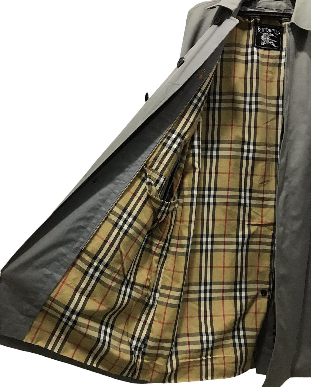 Burberry BURBERRYS LONG COAT Size US M / EU 48-50 / 2 - 9 Thumbnail