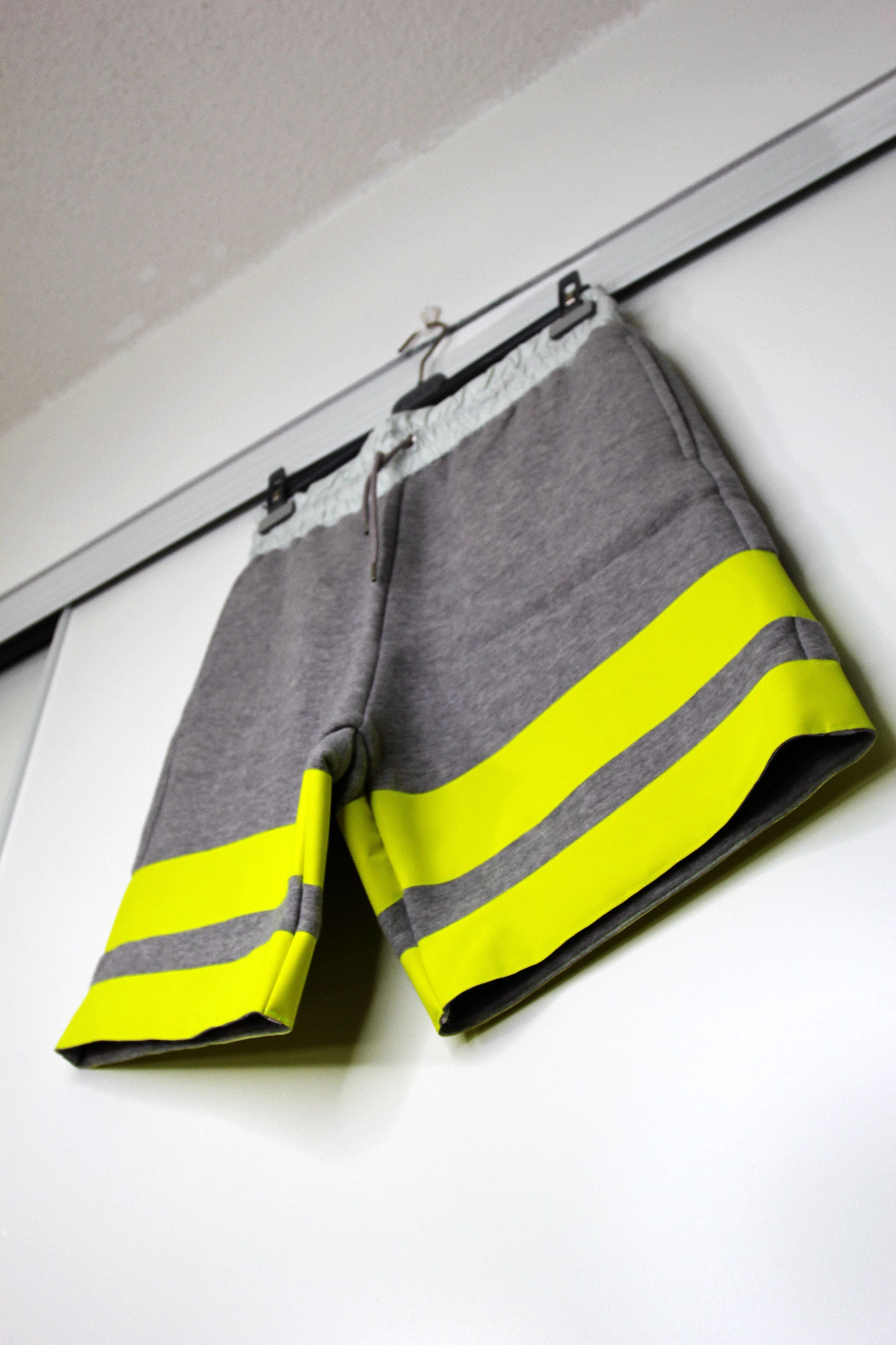 Sacai BNWT SS19 SACAI COLOR BLOCK SHORTS 2 Size US 32 / EU 48 - 5 Thumbnail