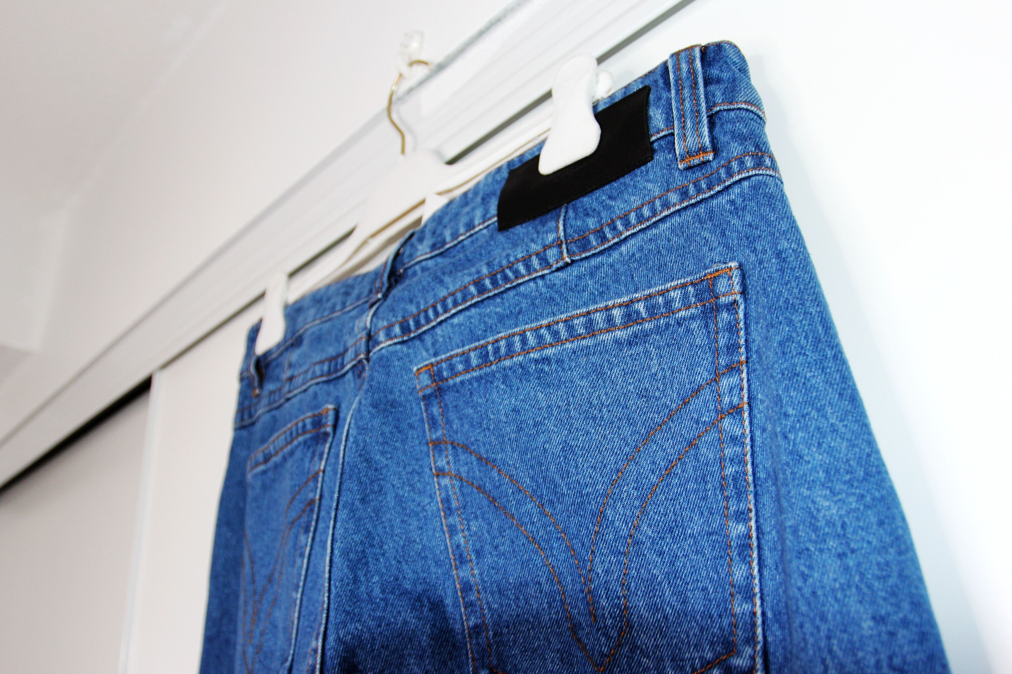 AMI BNWT AW21 AMI BLUE MID-WASHED JEANS 34 Size US 34 / EU 50 - 6 Thumbnail
