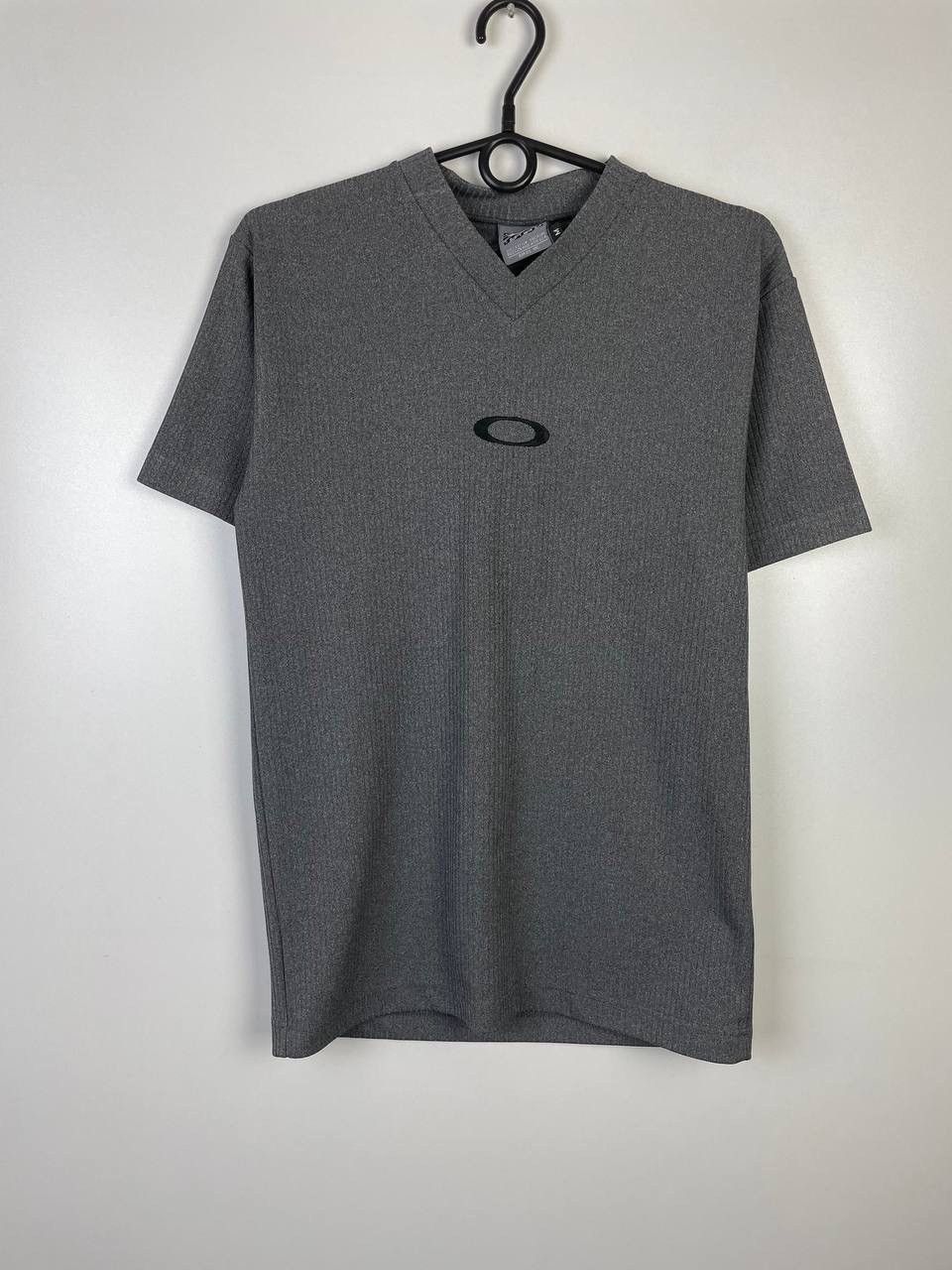 Vintage Oakley vintage t-shirt size M Size US M / EU 48-50 / 2 - 1 Thumbnail