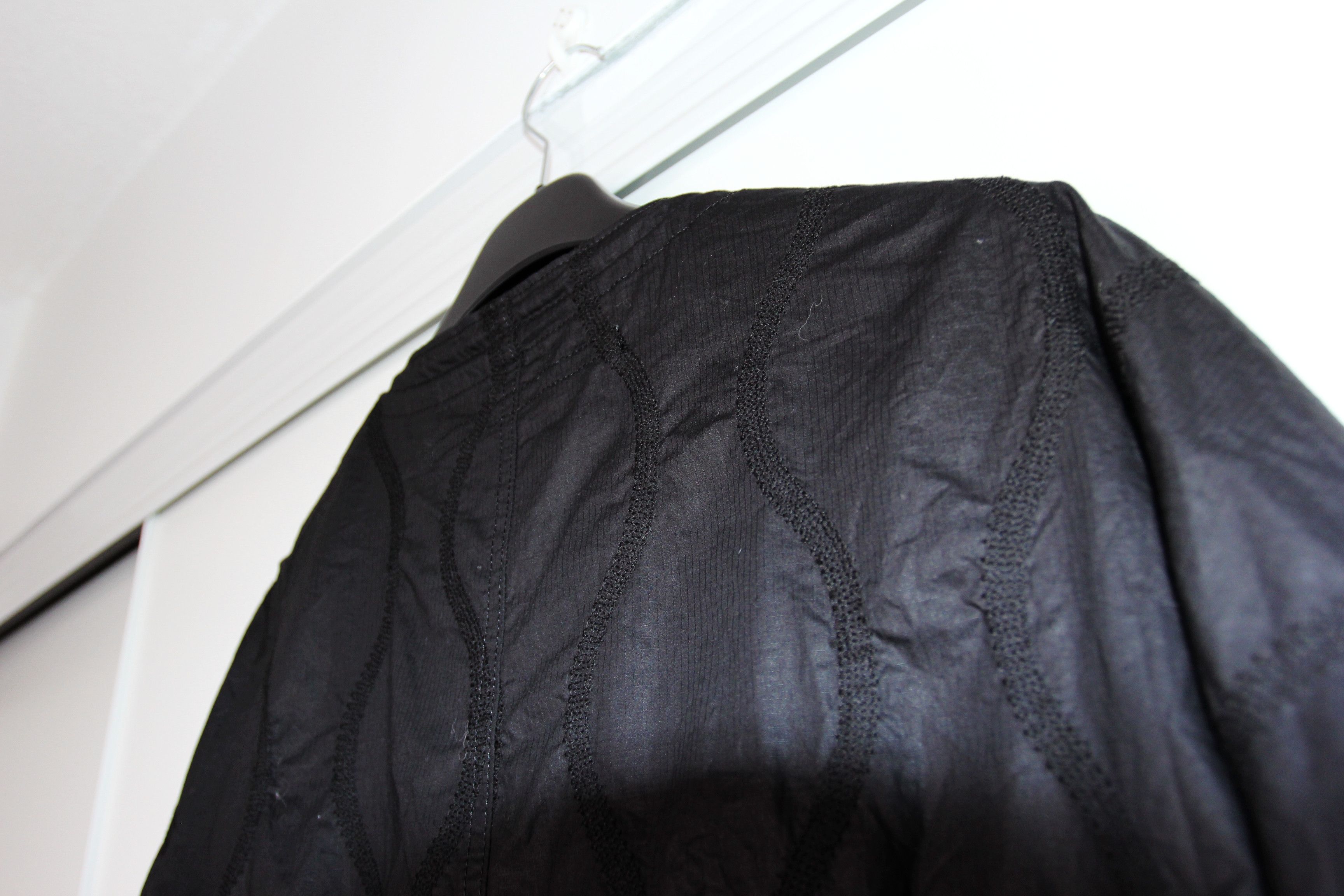 Julius BNWT SS21 JULIUS "MAMUTHONES" EMBROIDERED DRAWSTRING TOP 2 Size US M / EU 48-50 / 2 - 8 Thumbnail