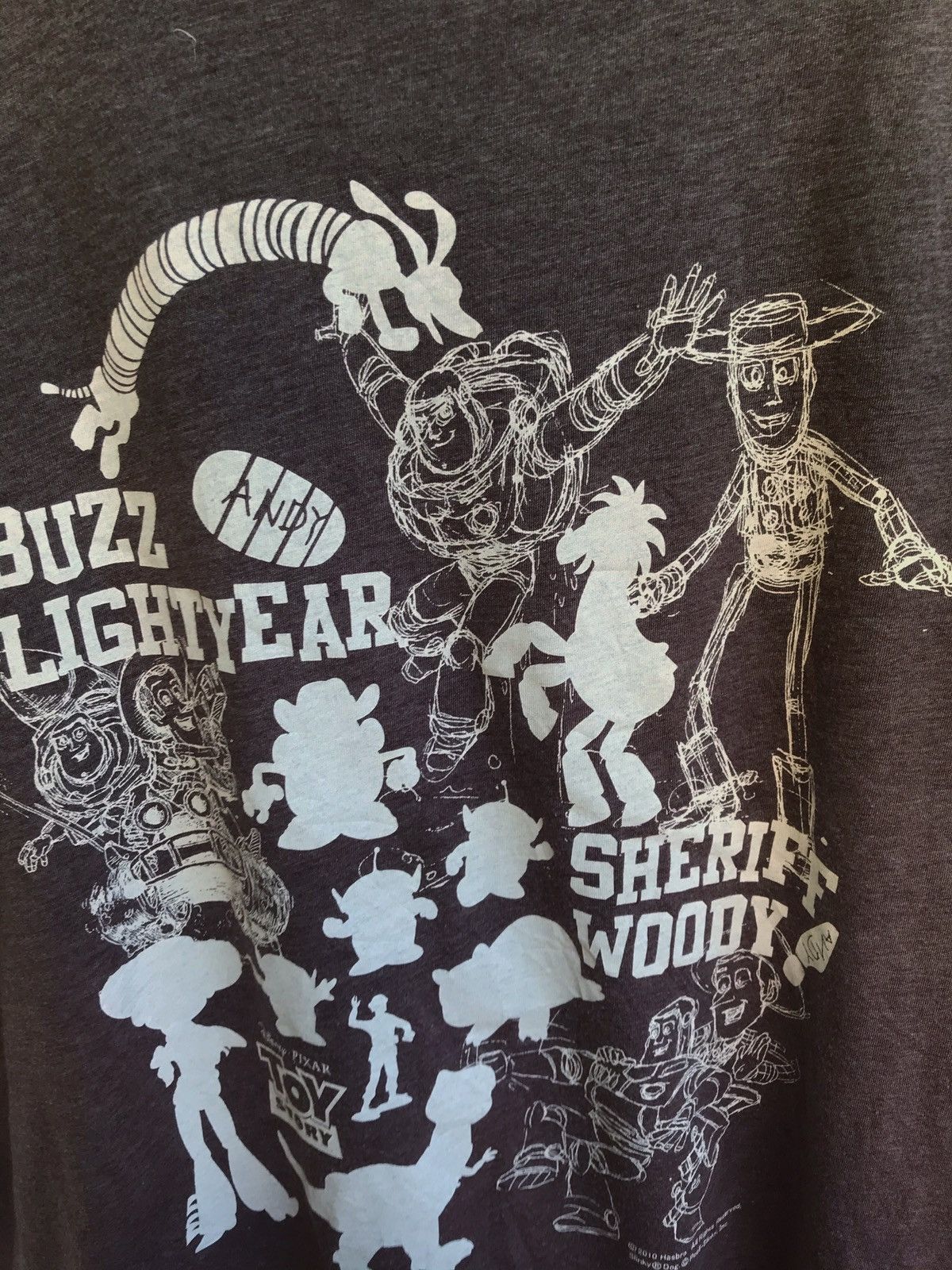 Japanese Brand × Uniqlo 🔥Uniqlo Disney Buzz Lightyear T Shirt Size US M / EU 48-50 / 2 - 3 Thumbnail