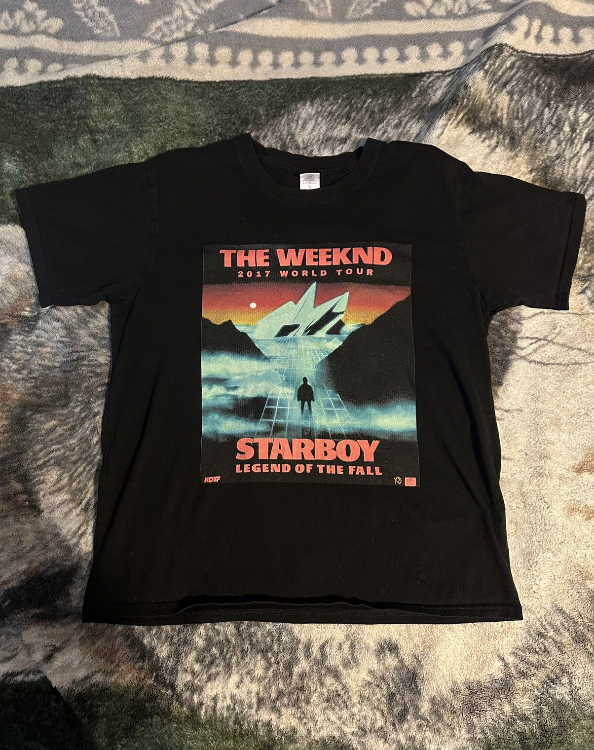 Band Tees × The Weeknd × Vintage The Weeknd Starboy 2017 Tour Tee Size US L / EU 52-54 / 3 - 1 Thumbnail