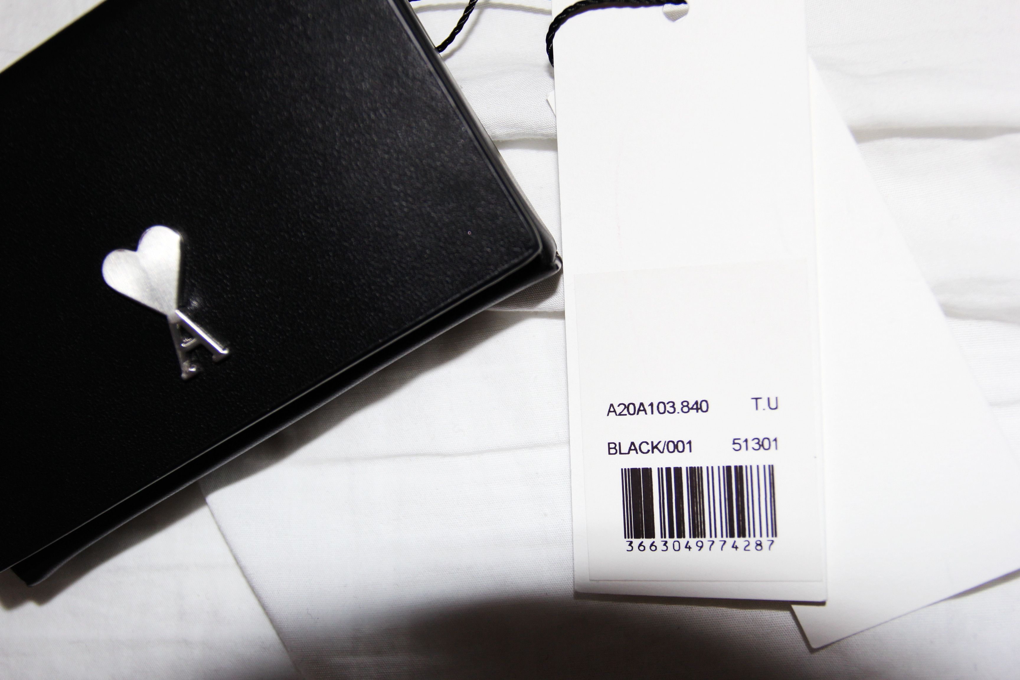 AMI BNWT AW20 AMI MINI BOX BAG RIVET LOGO Size ONE SIZE - 6 Thumbnail